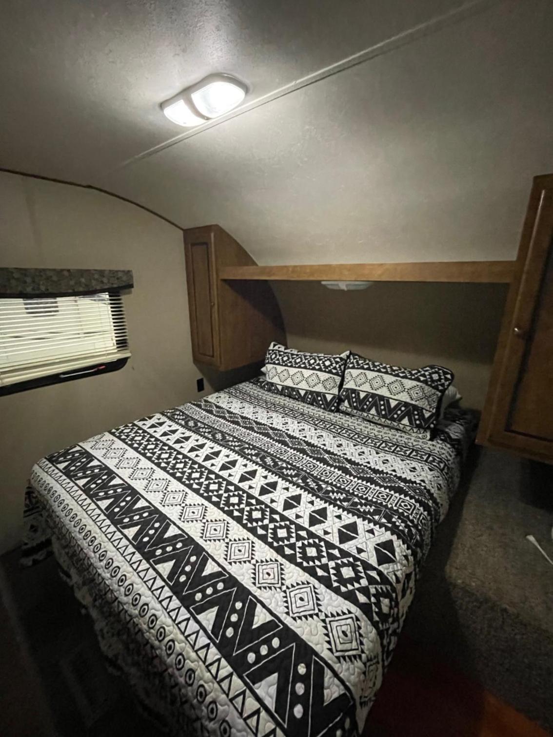 Caravan photo 3
