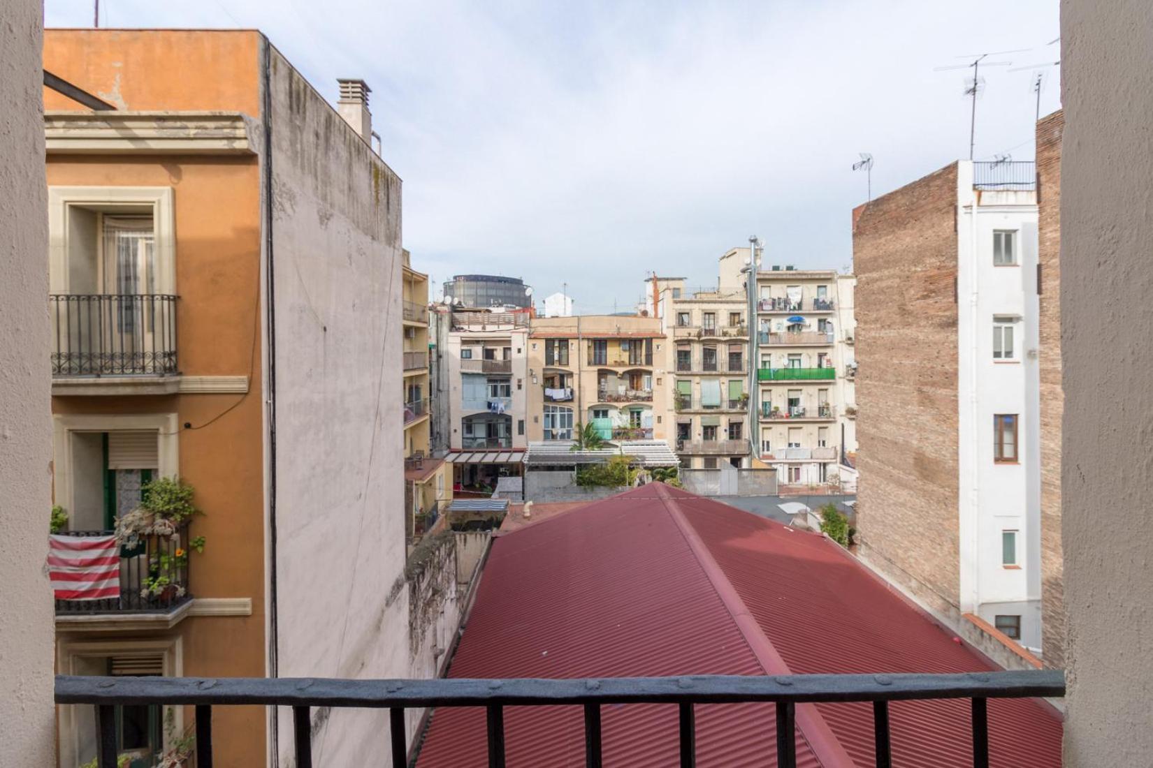 One-Bedroom Standard Apartment
