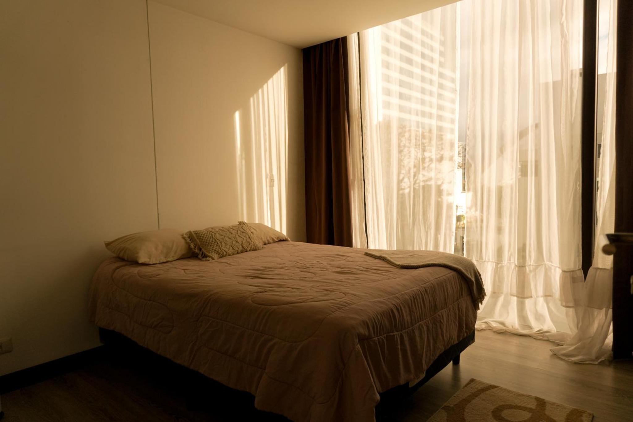 Three-Bedroom Premium Apartment with Balcony photo 3