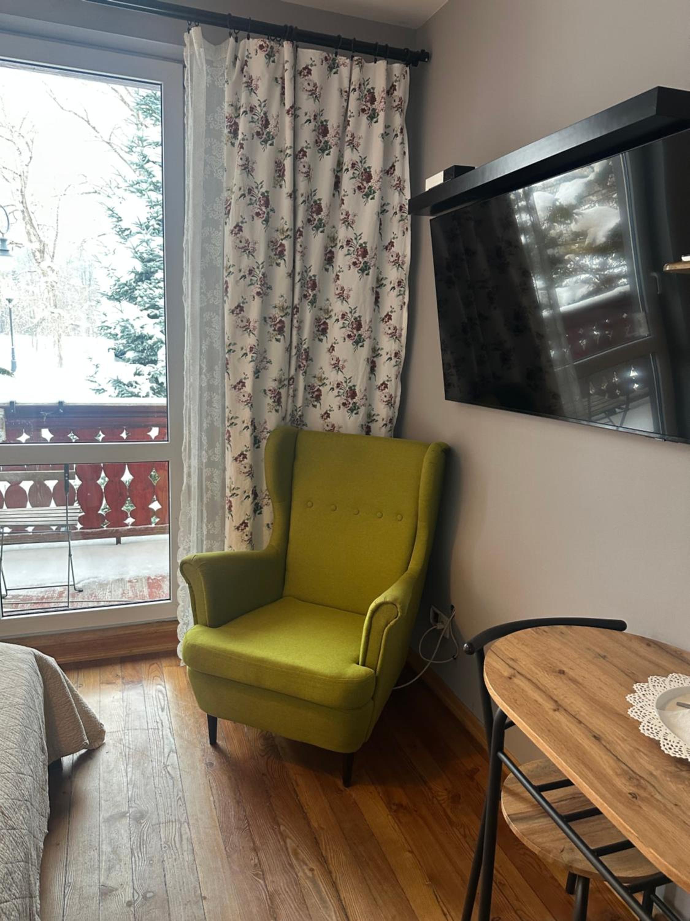Small Double Room photo 2