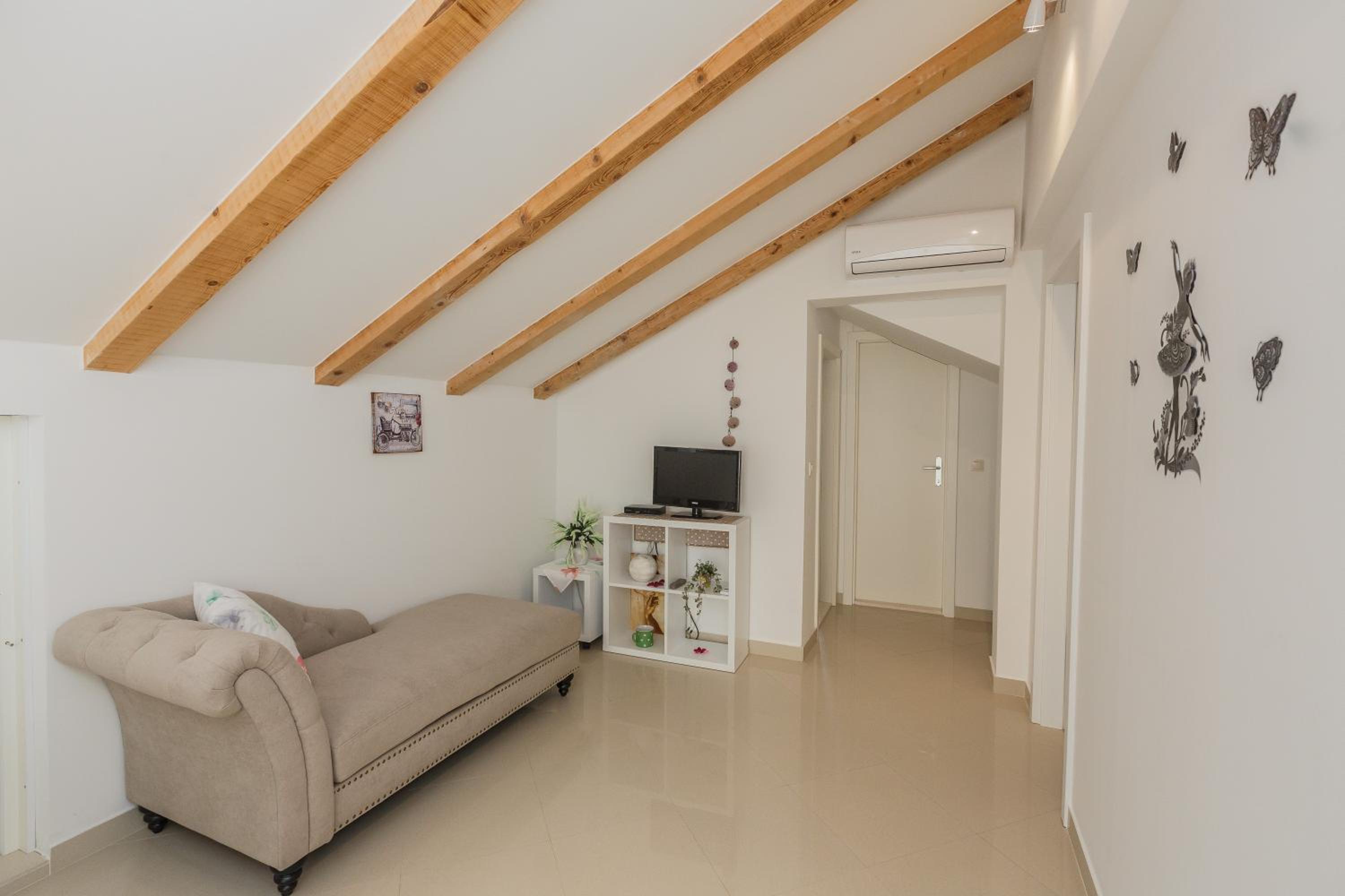 Two-Bedroom Apartment with Sea View photo 1