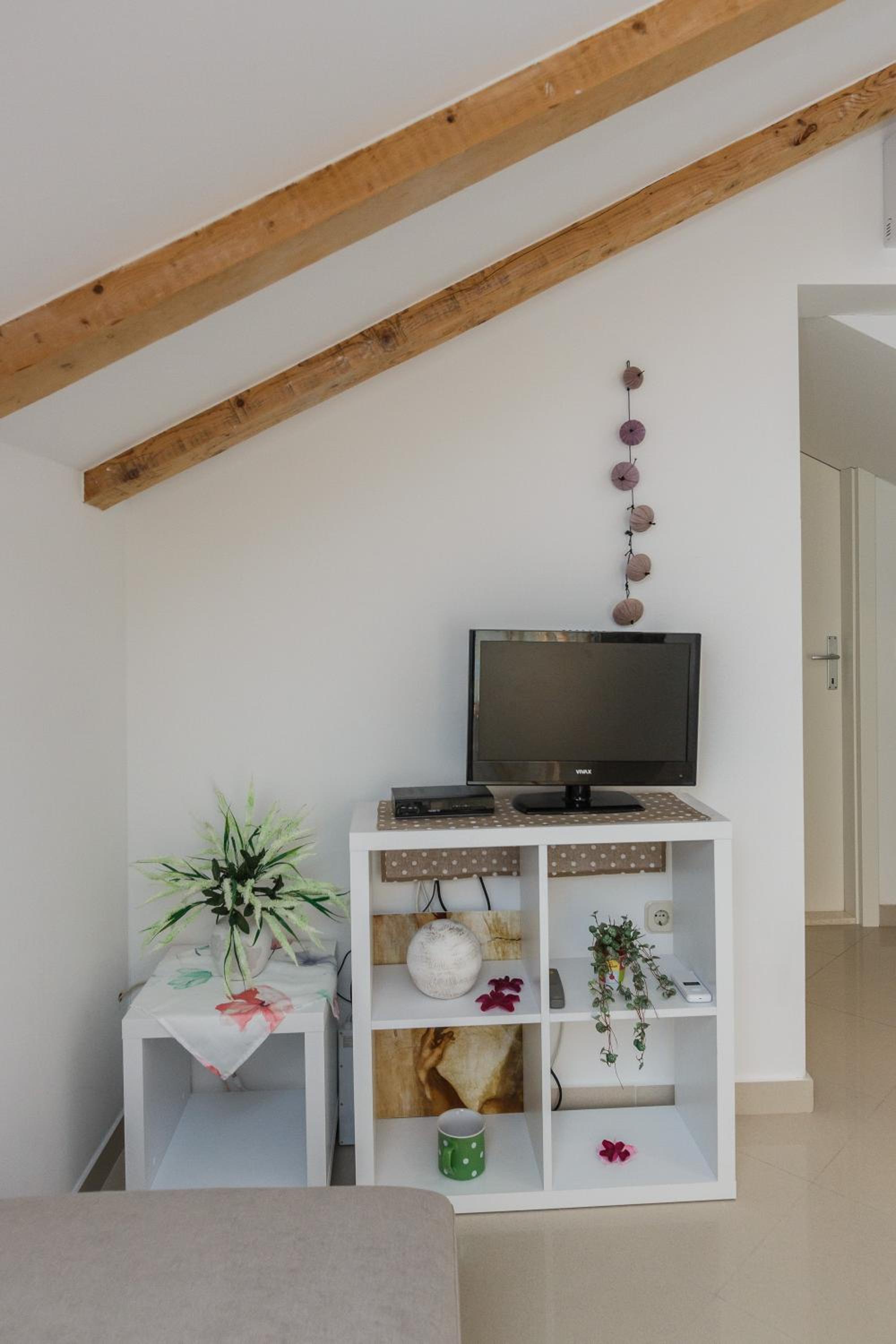 Two-Bedroom Apartment with Sea View photo 3