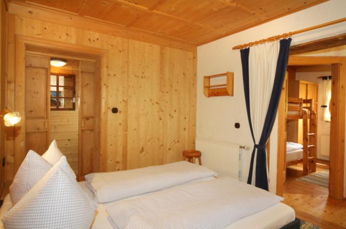 Two-Bedroom Apartment with Terrace photo 1