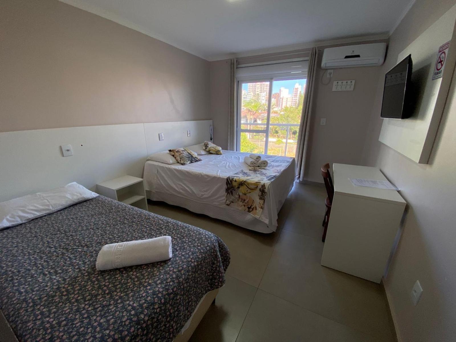 Deluxe Family Suite photo 3