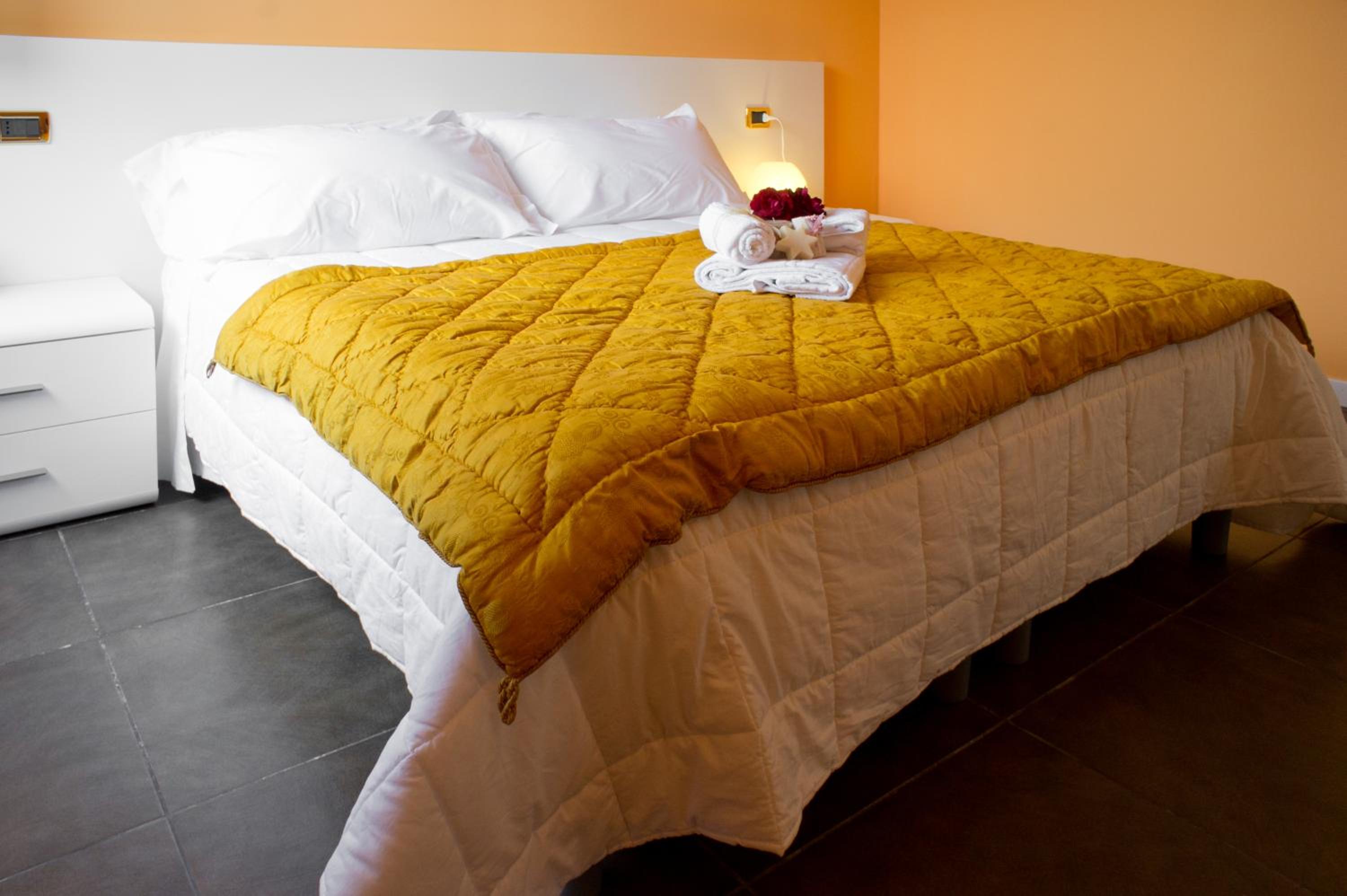 Double Room - Photo 1