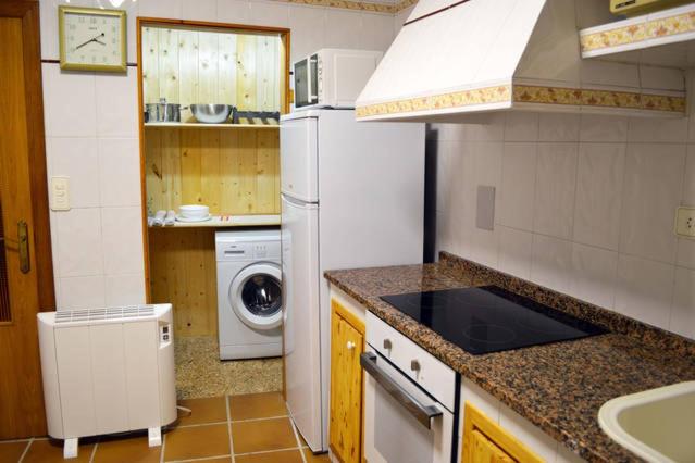 Two-Bedroom Townhouse - Photo 9