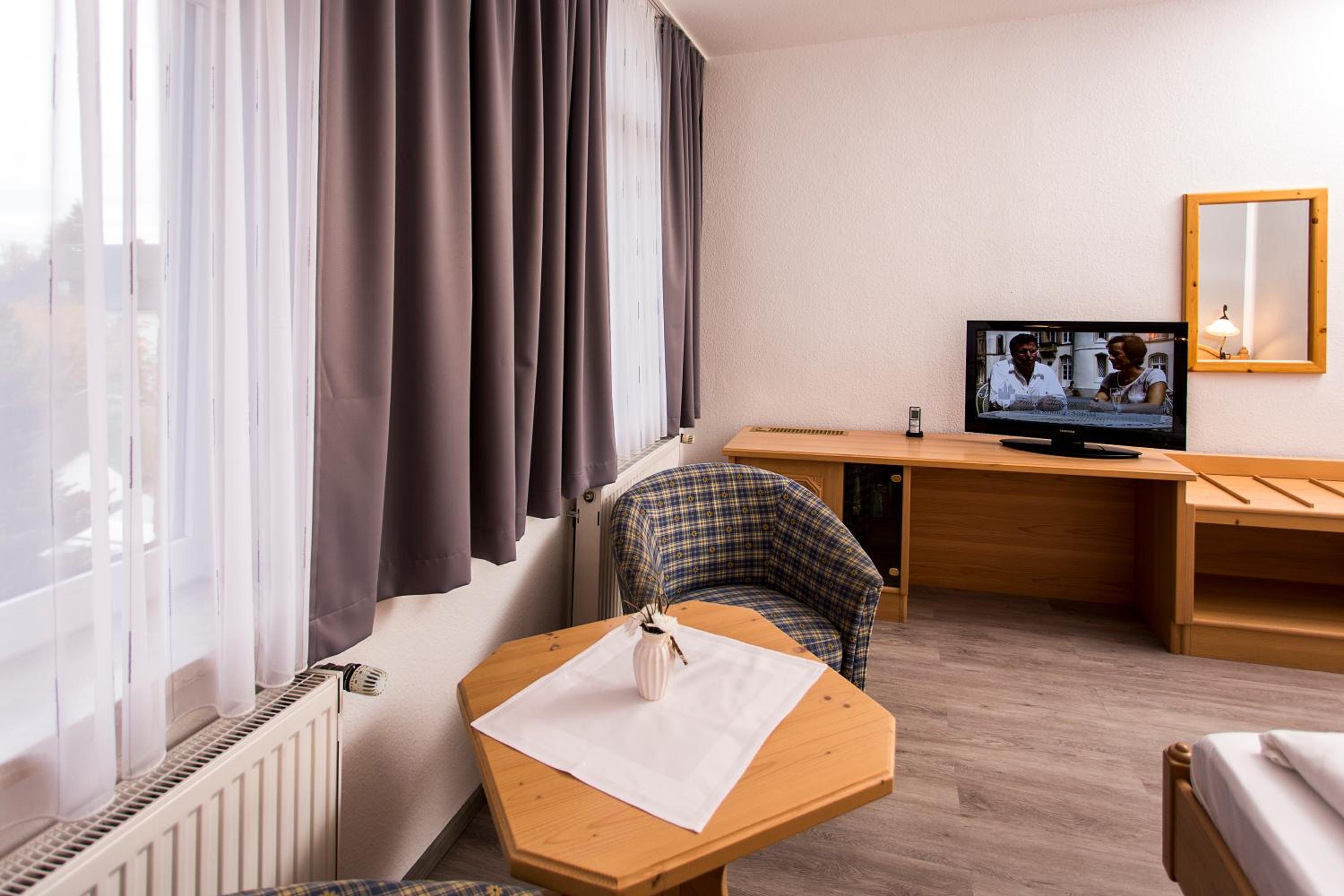 Standard  Double Room - Photo 7