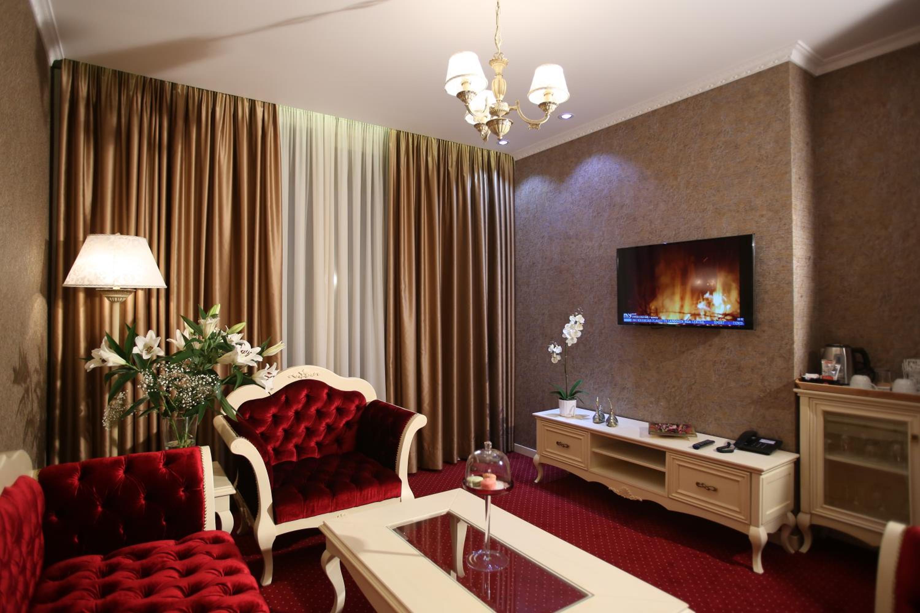 Superior Suite