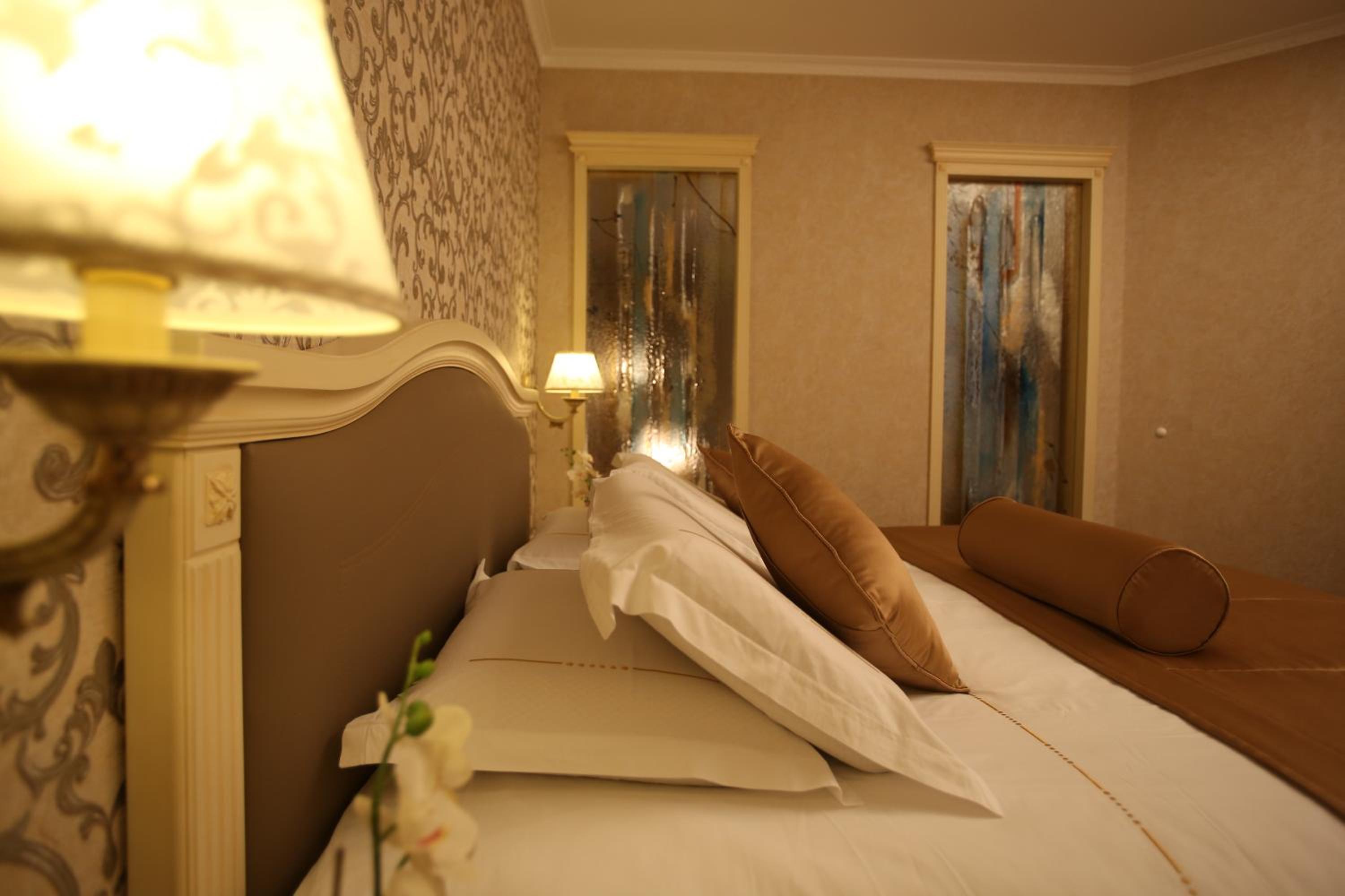 Superior Double Room with Balcony
