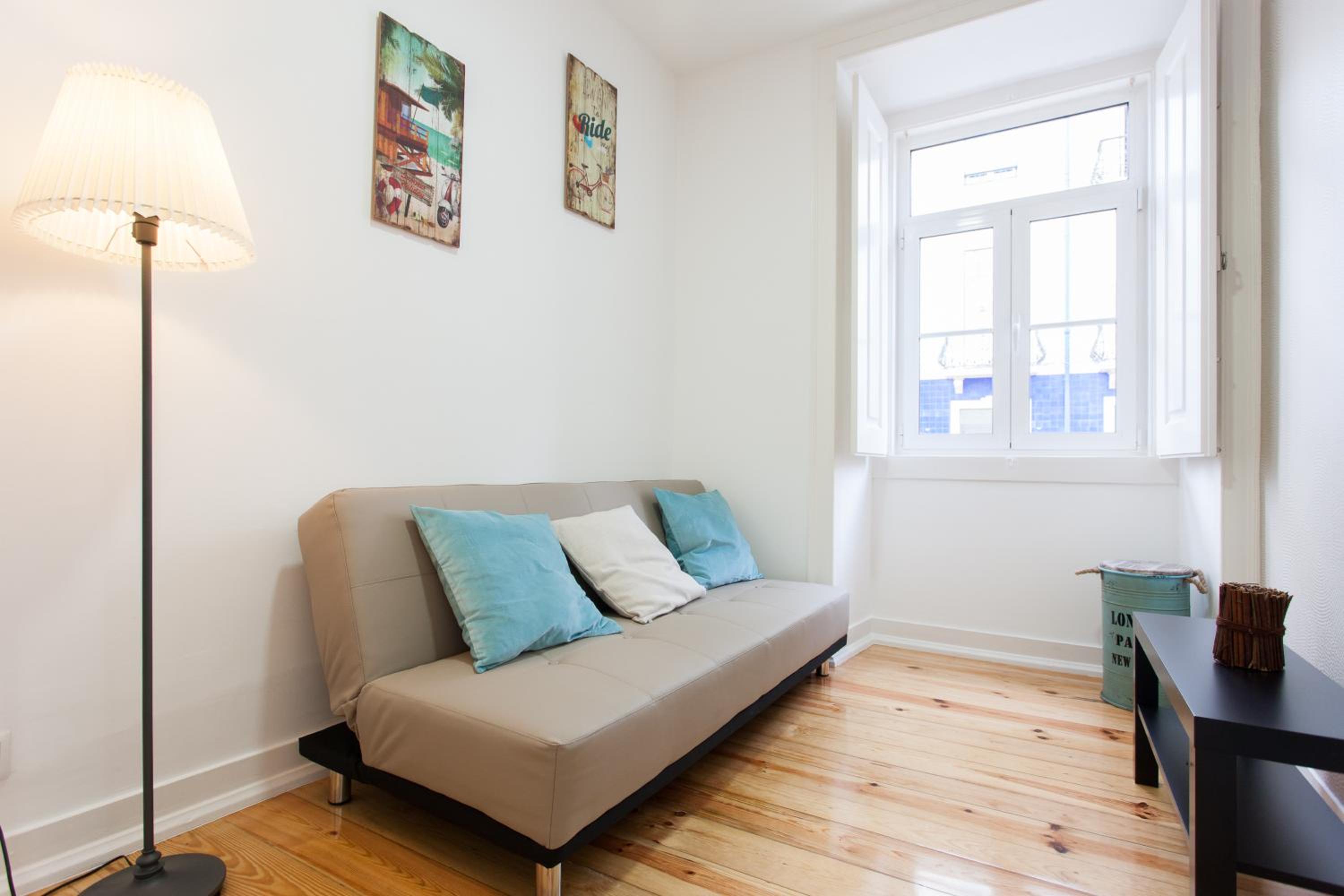 Three-Bedroom Apartment - Photo 16