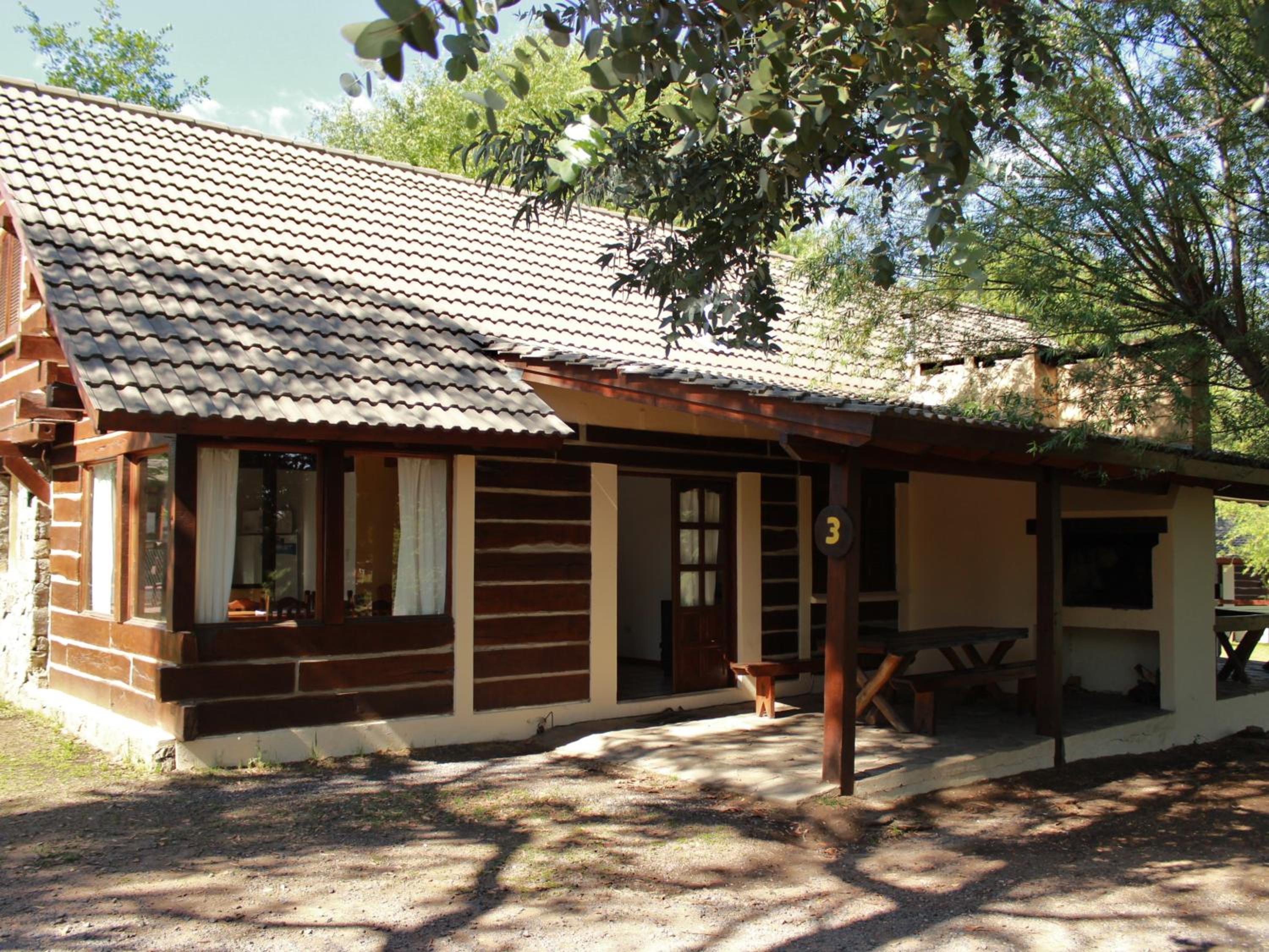 Three-Bedroom Bungalow (8 Adults)  photo 2