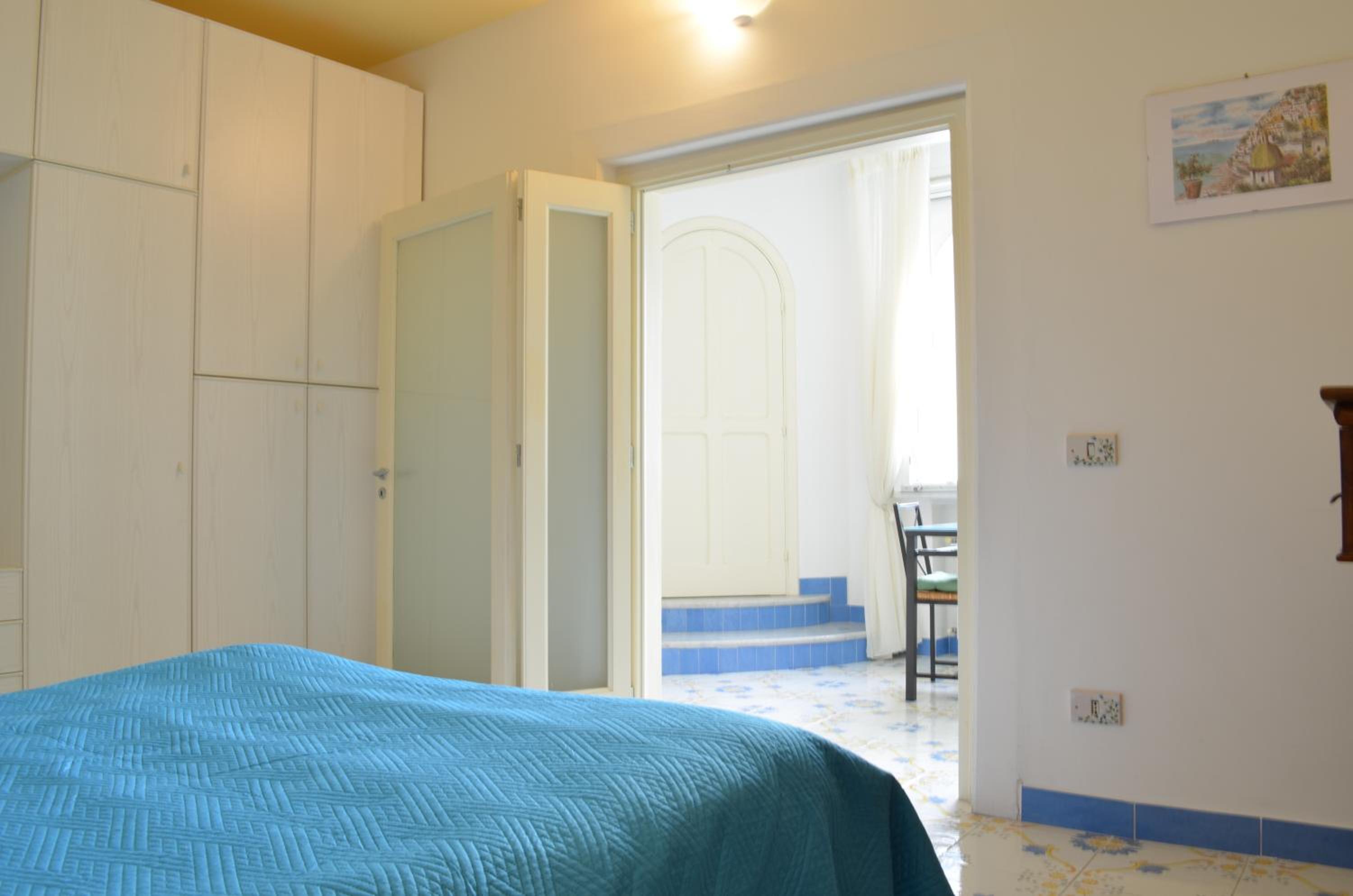 Two-Bedroom Apartment - Photo 3