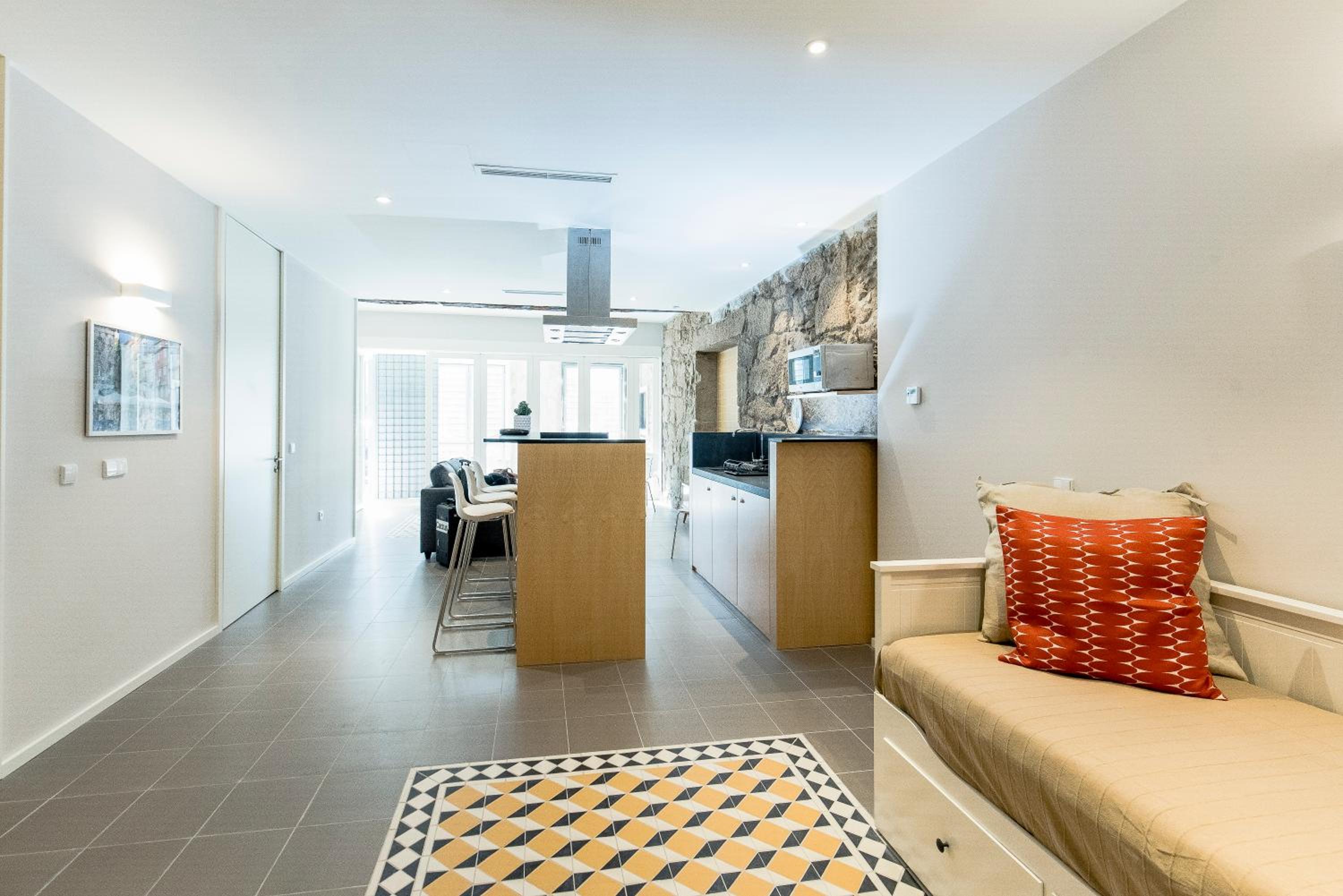 Apartment - Ground Floor photo 2