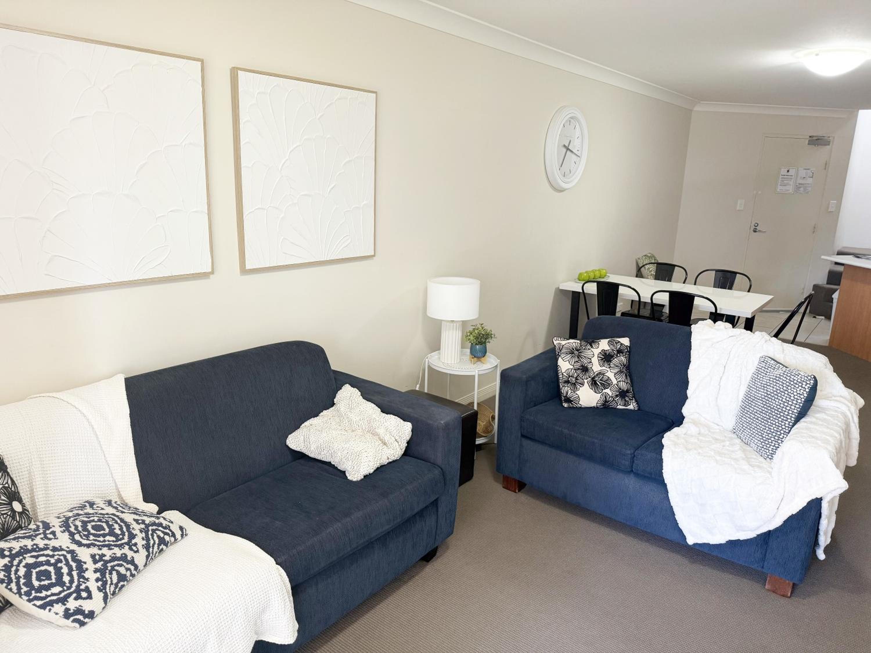 Two-Bedroom Superior Apartment photo 2