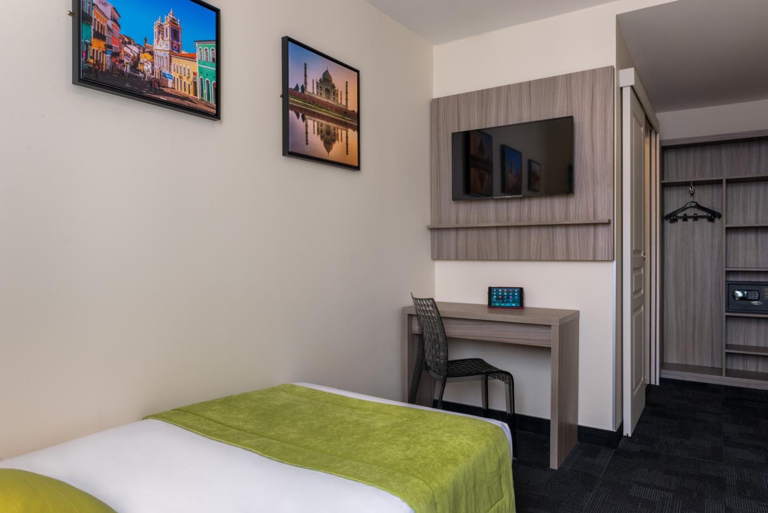 Single Room photo 2