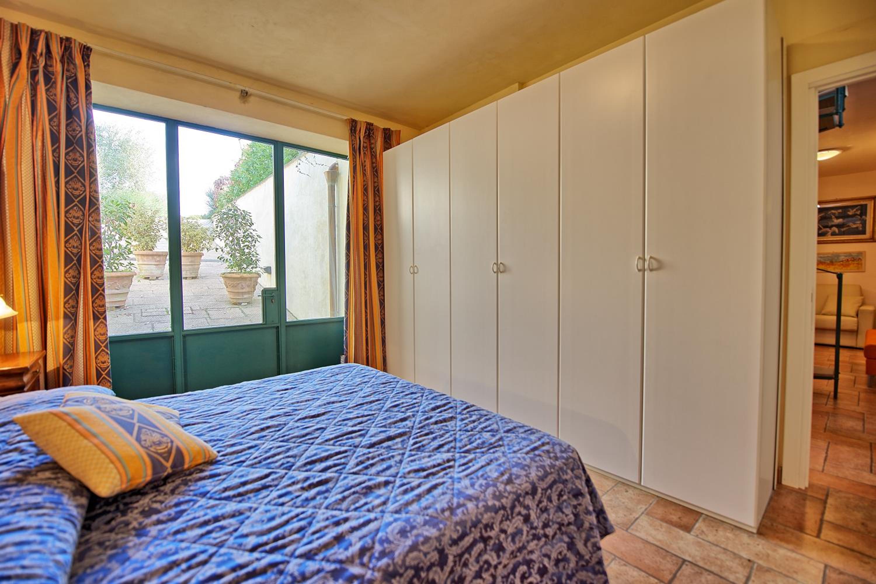 One-Bedroom Apartment (3 People) photo 3