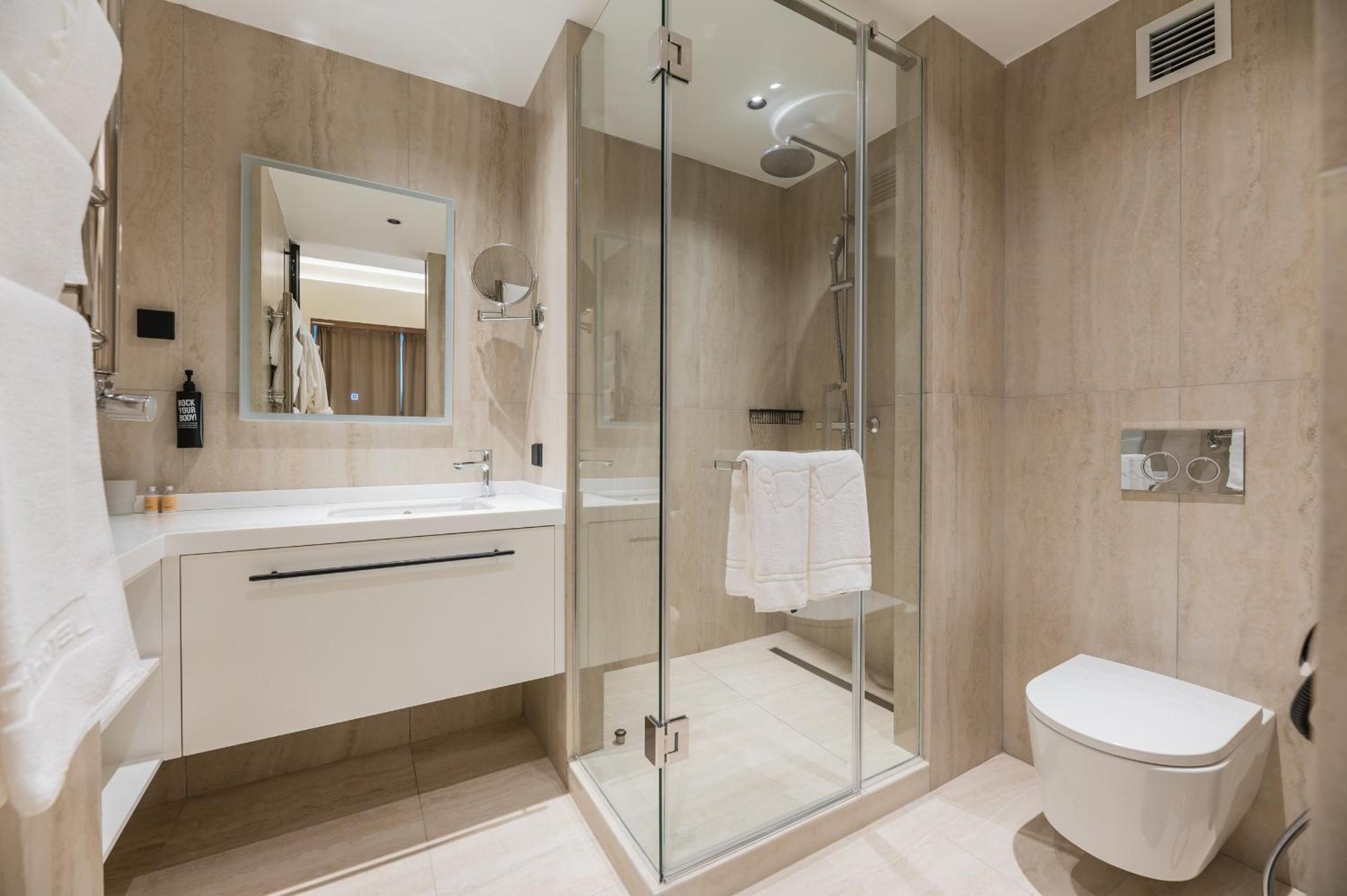 Deluxe Twin Room - Photo 1