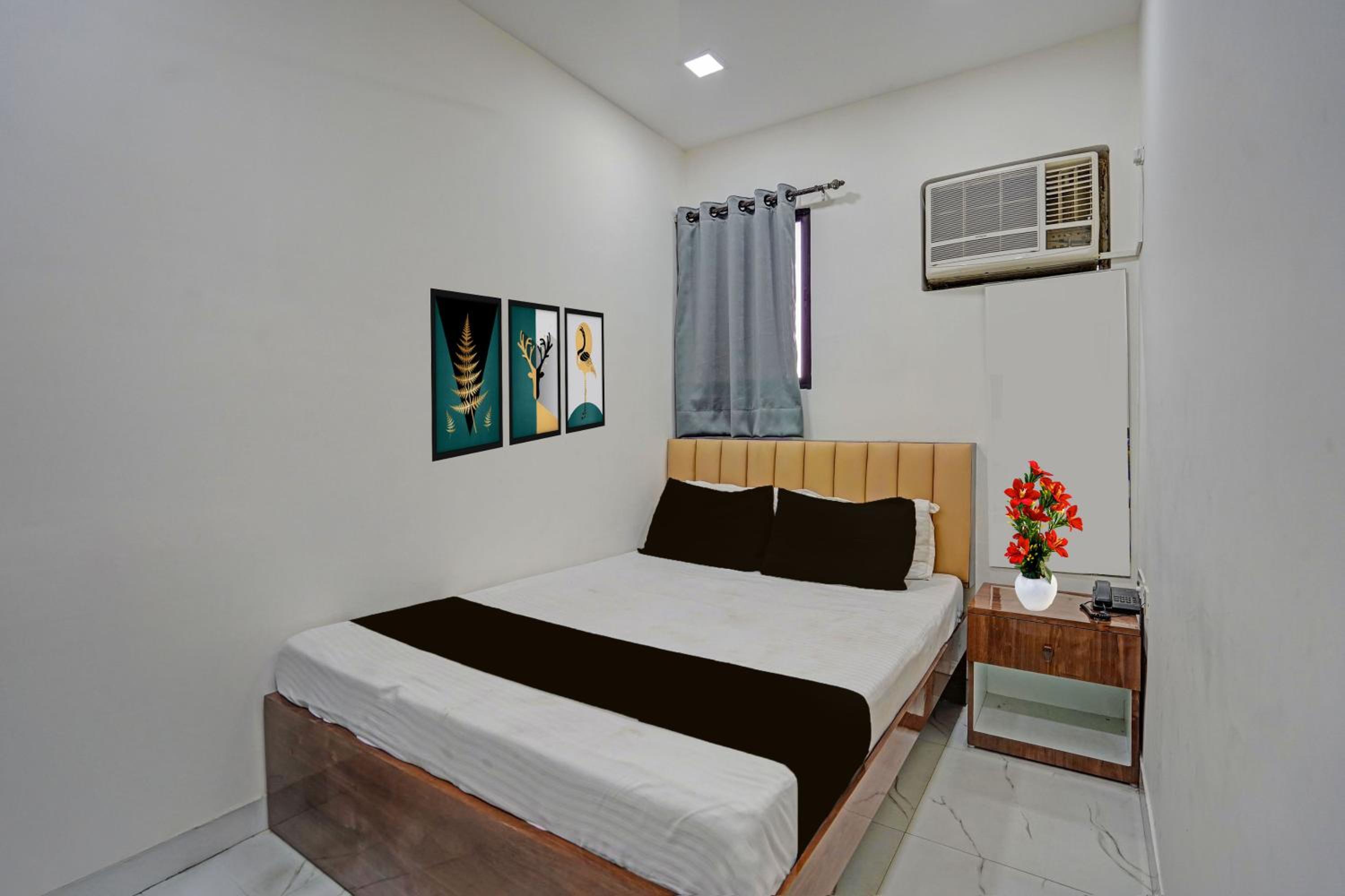 Triple Room with Bath