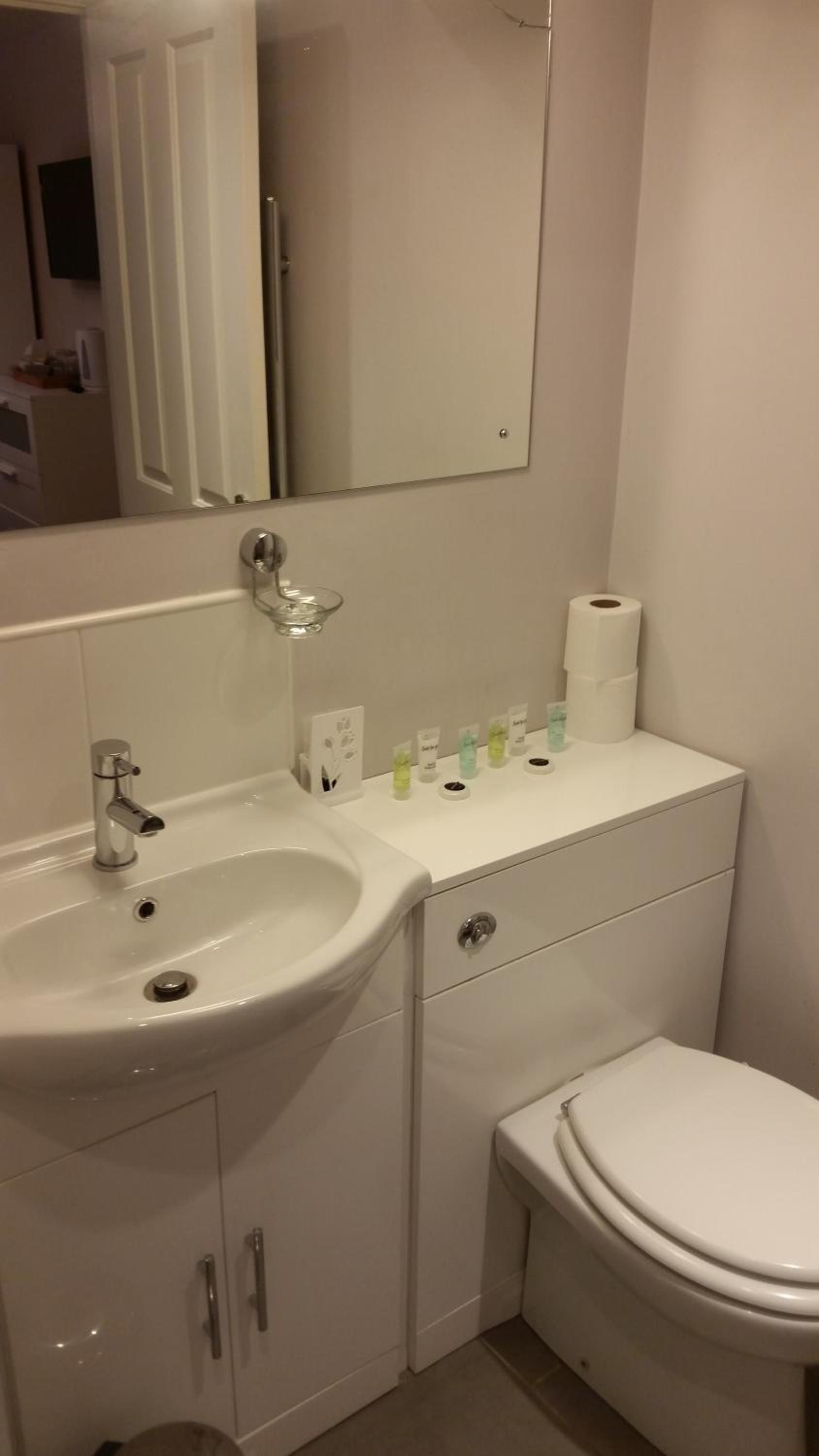 Double Room - Photo 2