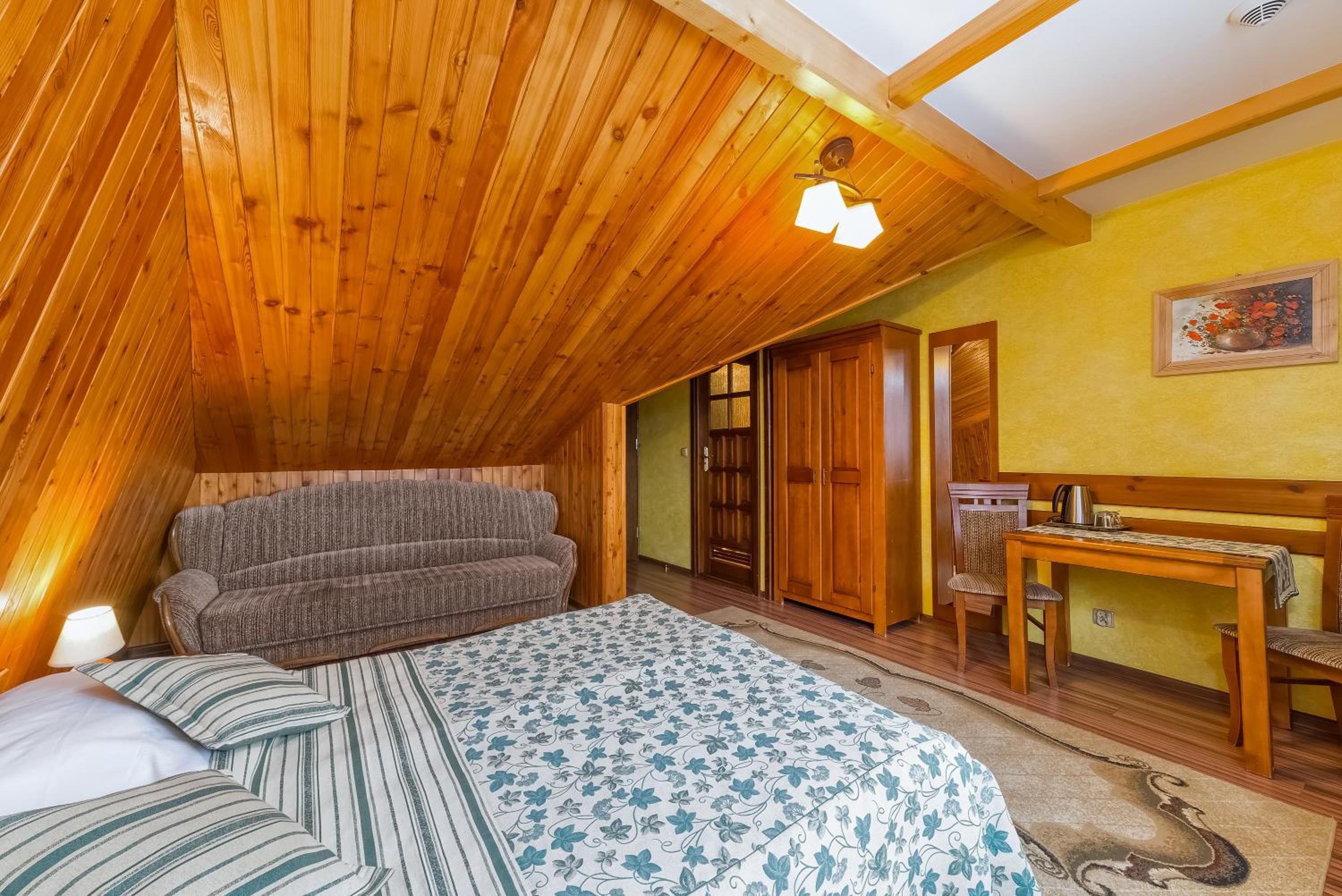 Double Room - Photo 3