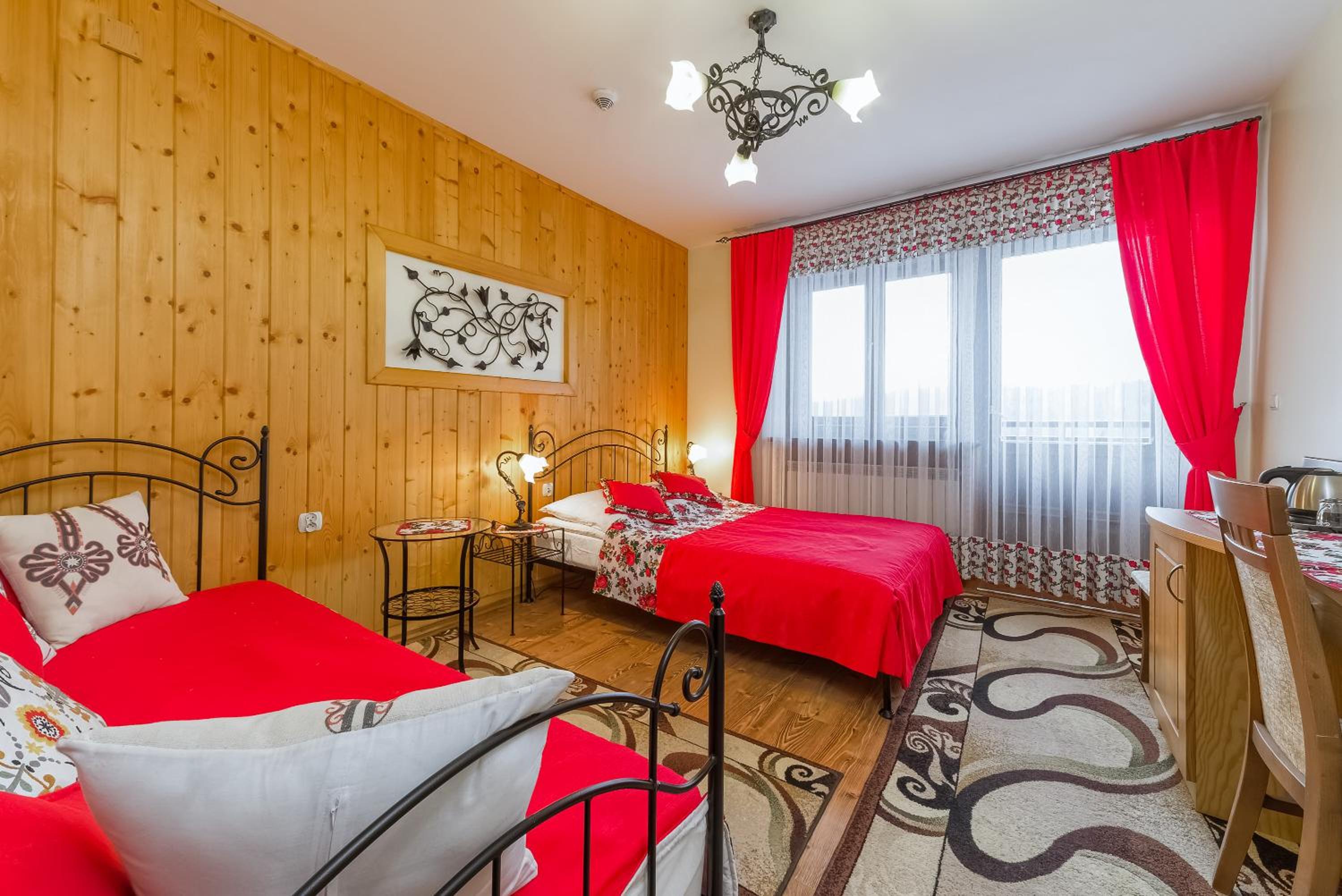Double Room - Photo 12