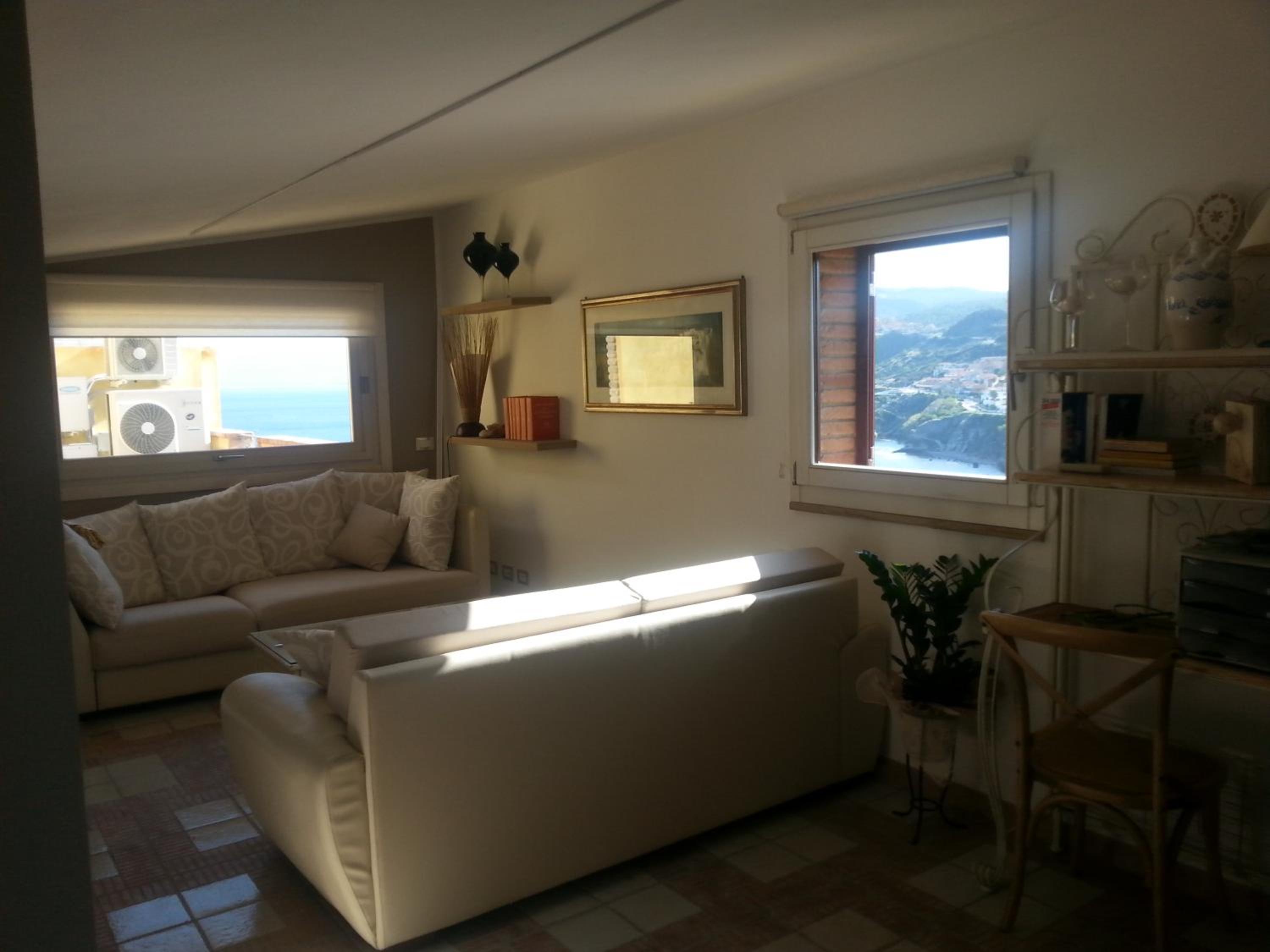 Apartment with Sea View photo 1
