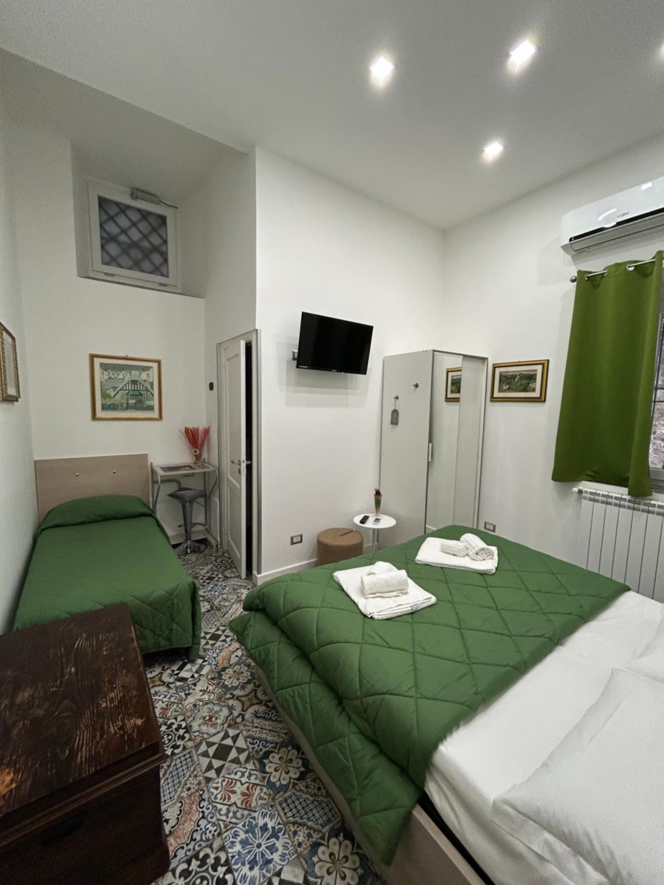 Triple Room photo 3