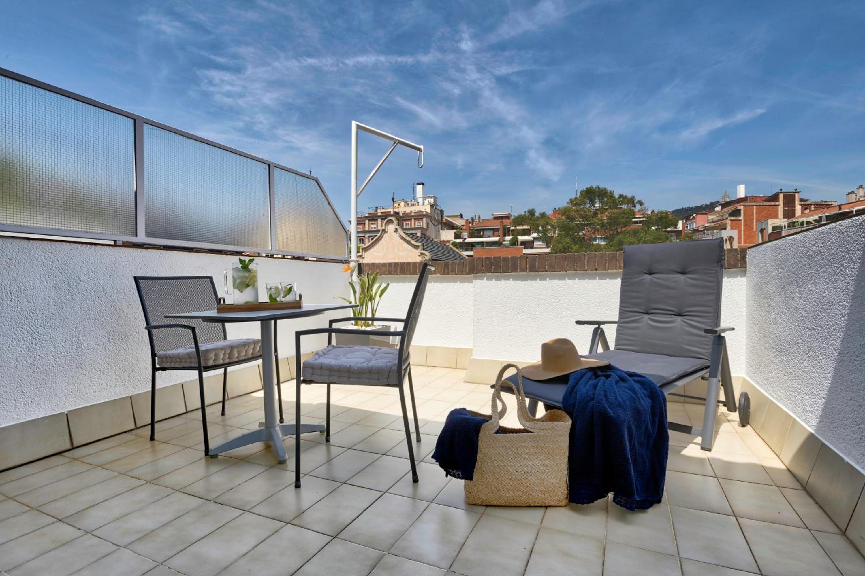 Suite with Terrace photo 2