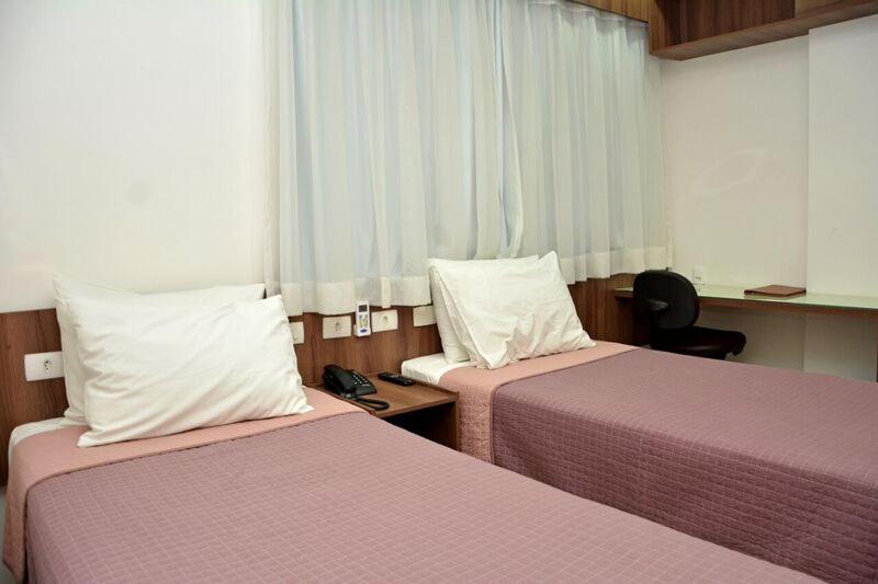Double or Twin Room photo 3