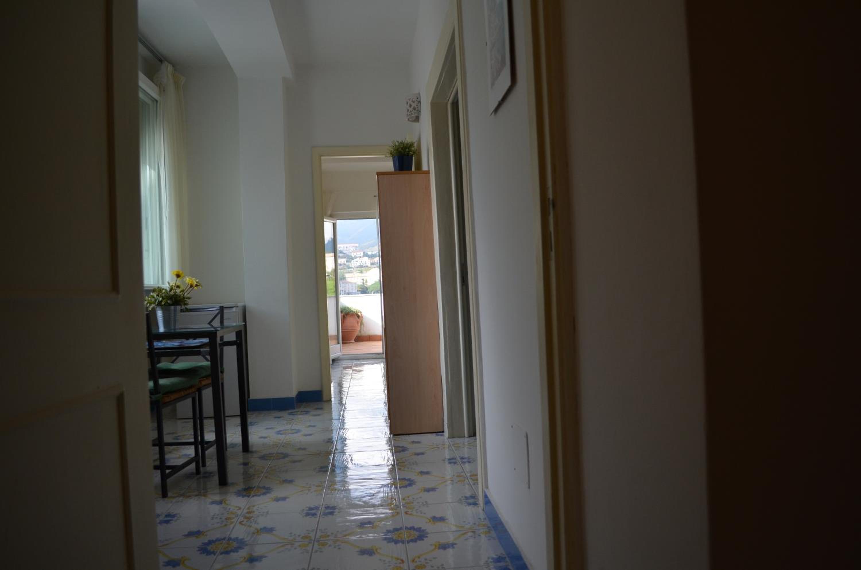 Two-Bedroom Apartment - Photo 9