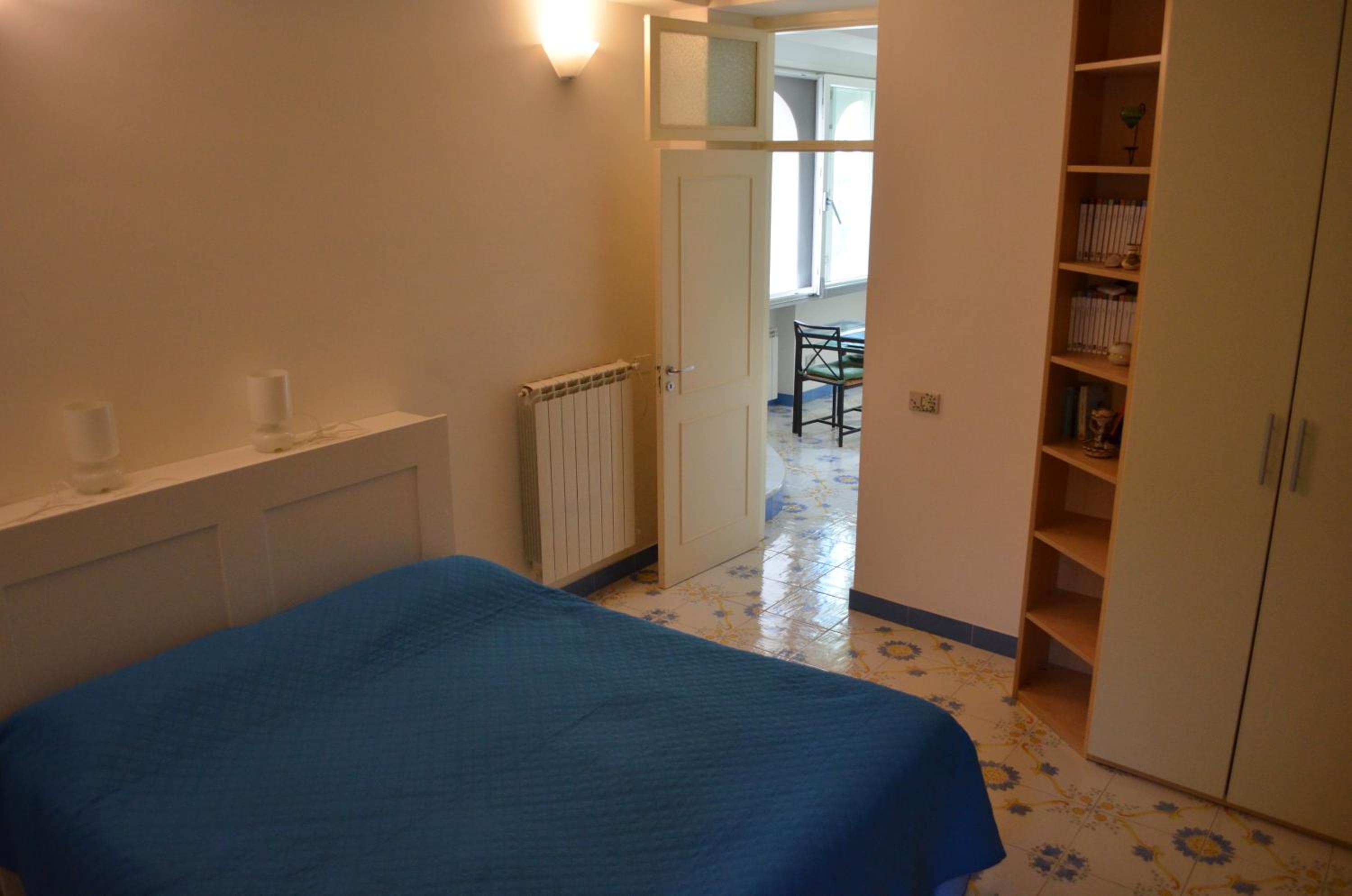 Two-Bedroom Apartment - Photo 7