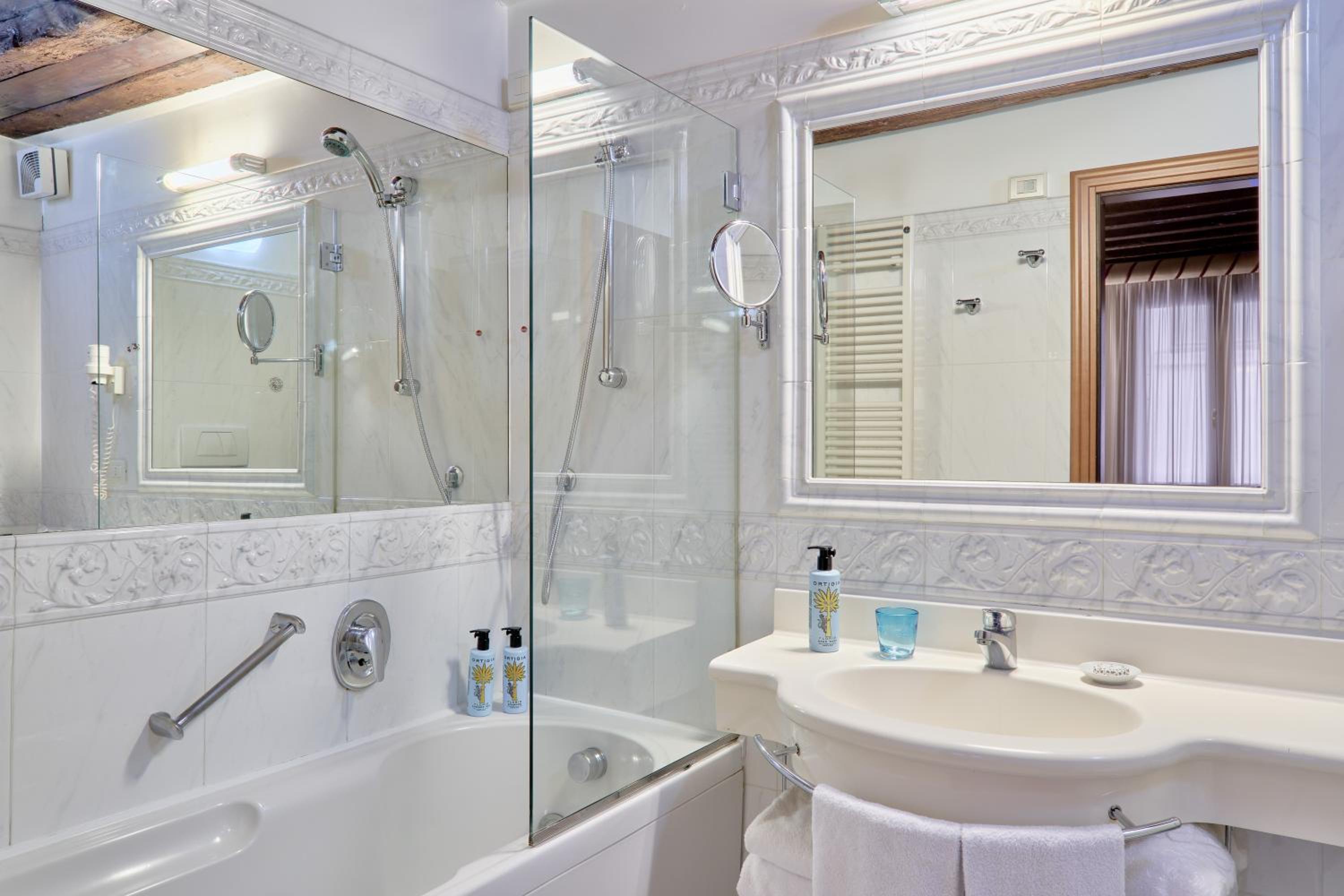 Classic Double Room with Full Breakfast