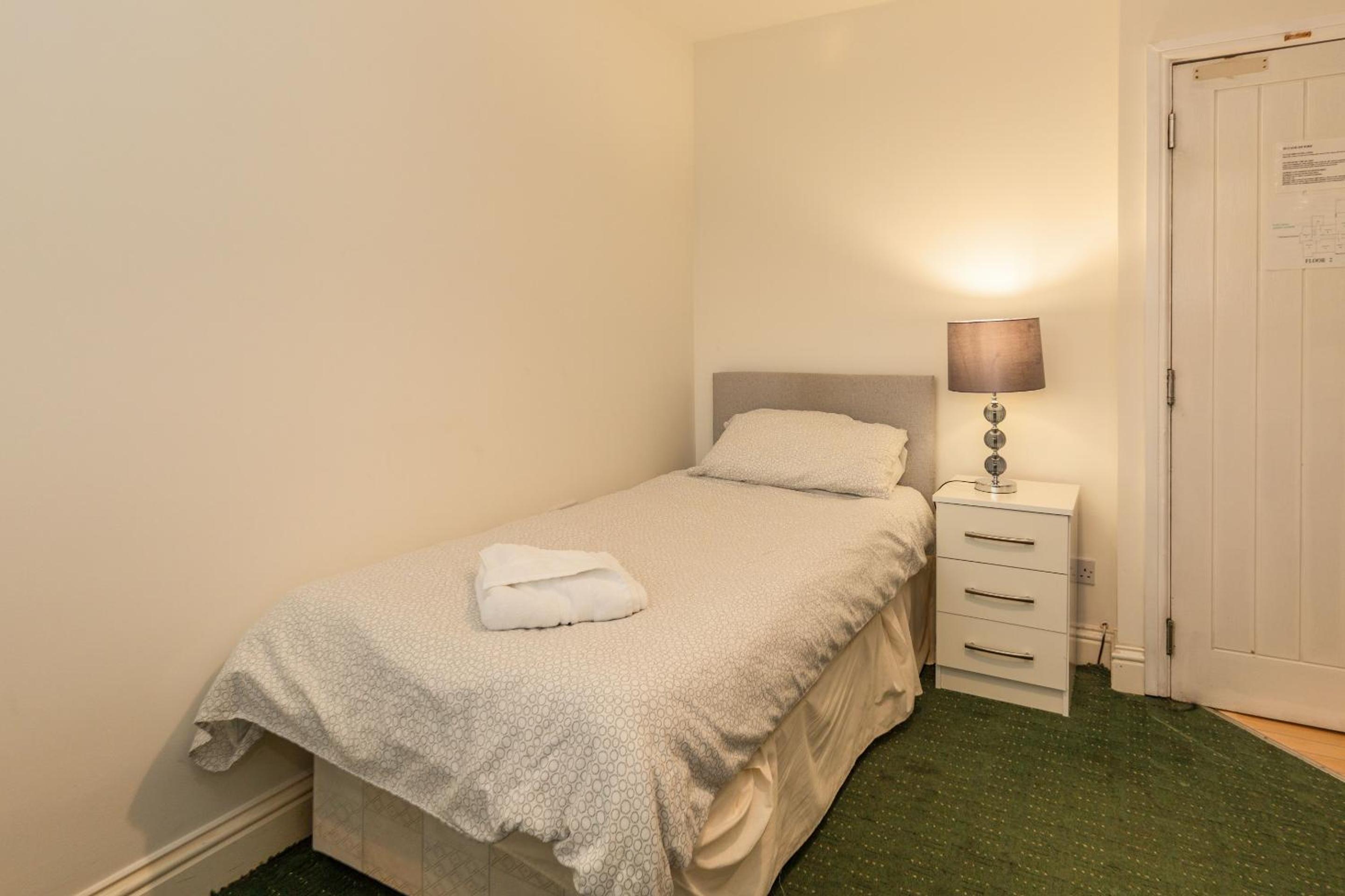 Budget Single Room