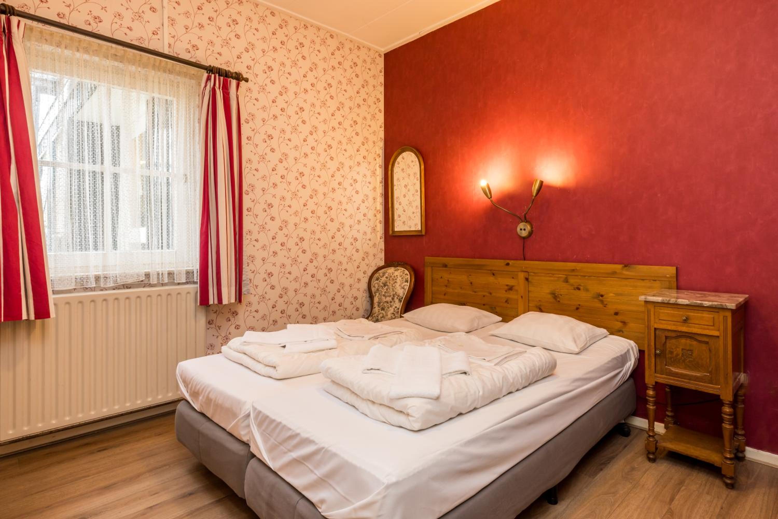 Two-Bedroom Apartment with Terrace photo 1