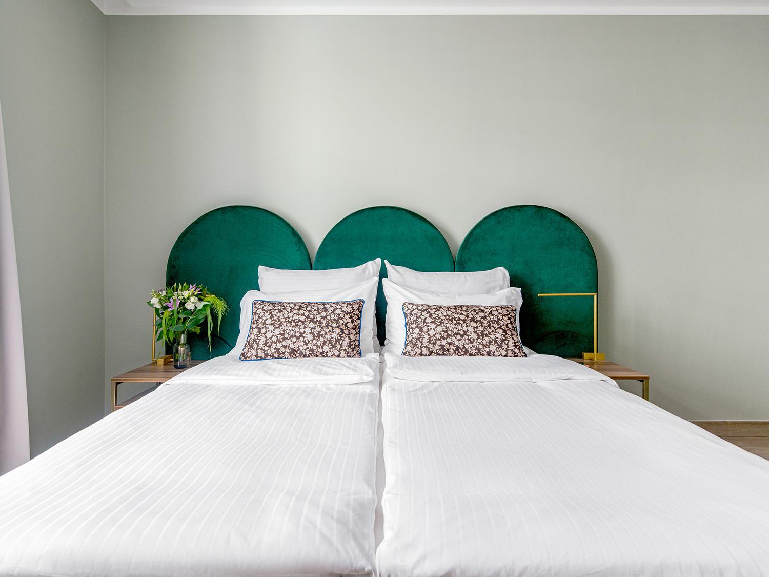 Extra Large Studio with Kitchenette and Extra Bed 