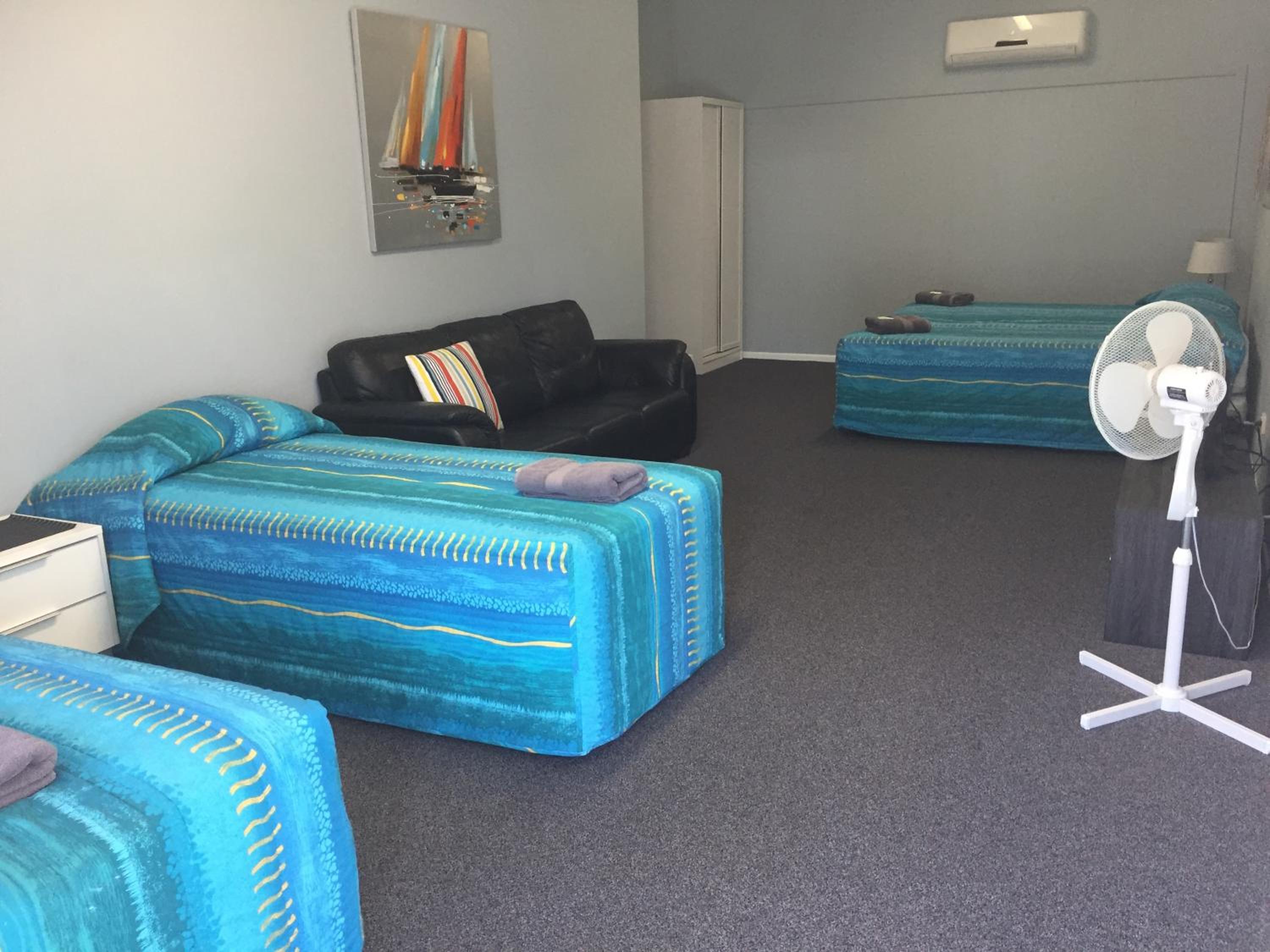 Family Room (Not Pet Friendly)