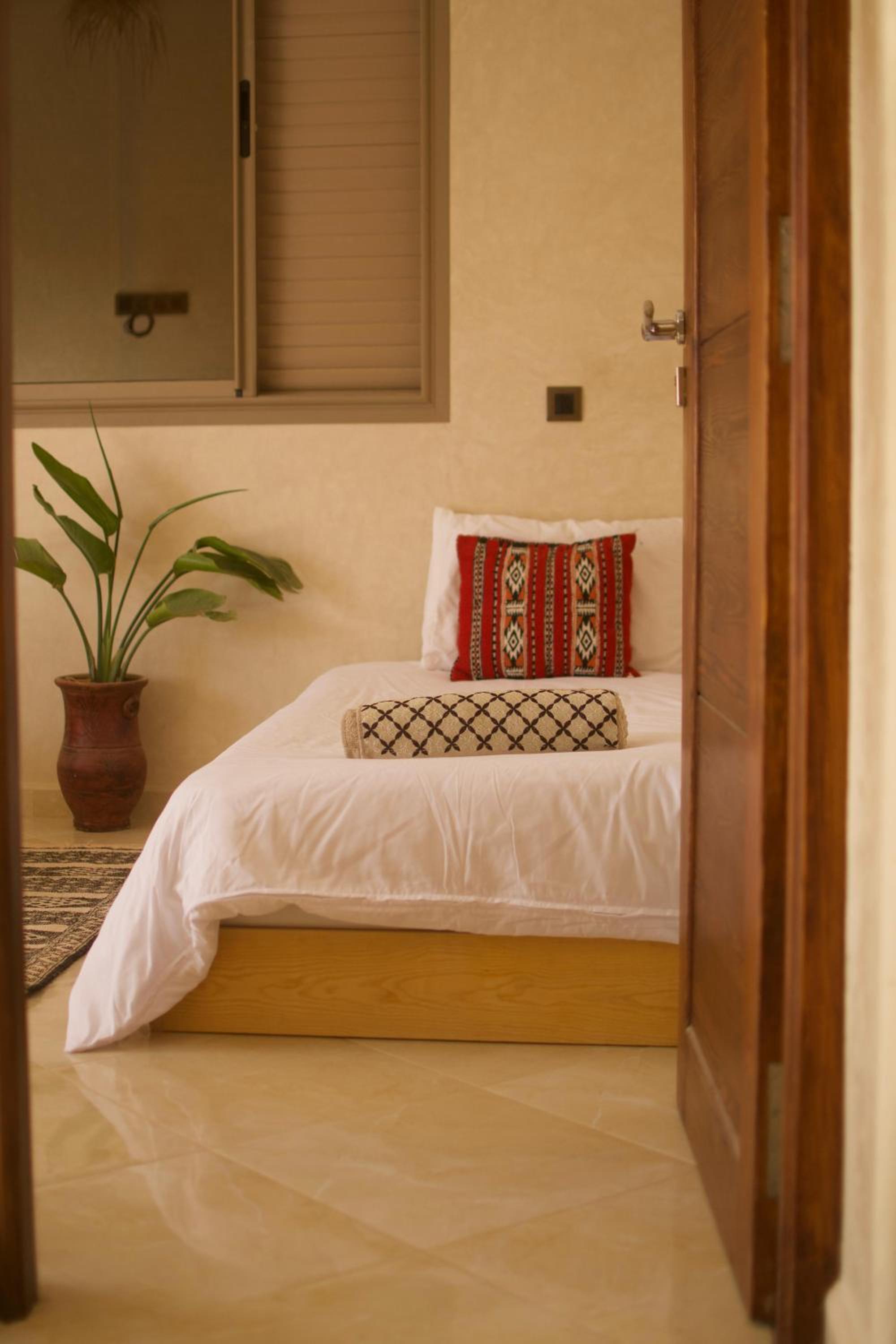 Standard Triple Room photo 2