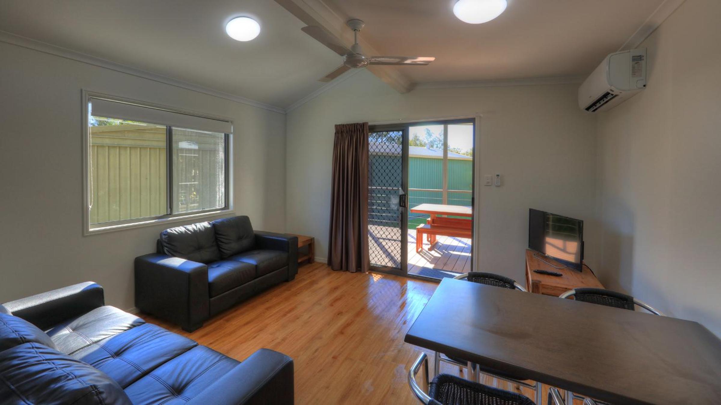 Deluxe Two-Bedroom Cabin - Photo 6
