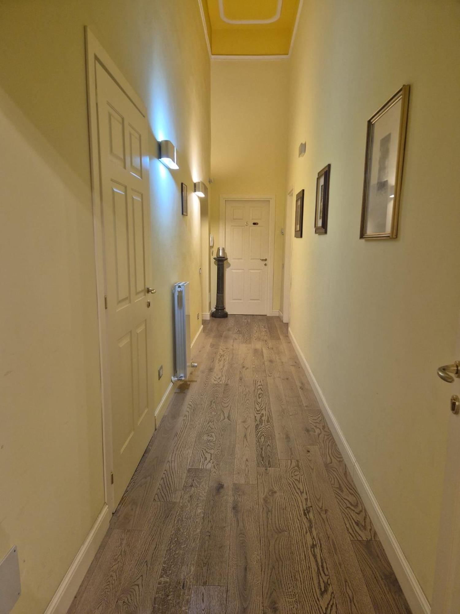 King Room with Balcony photo 2