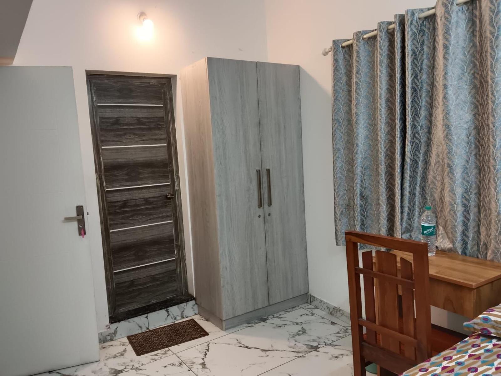 Double Room with Balcony photo 2