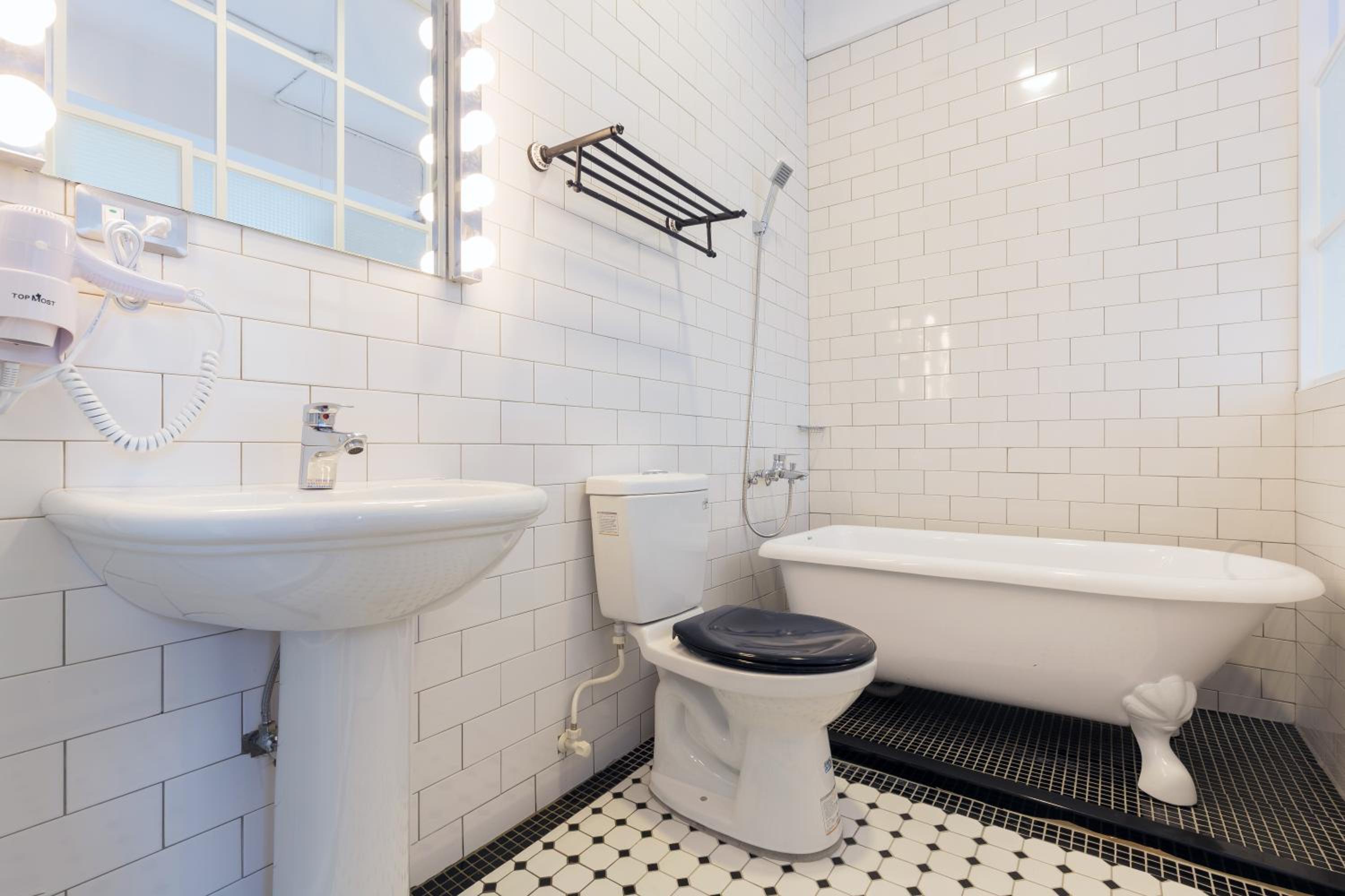 Superior Double Room with Bath photo 3