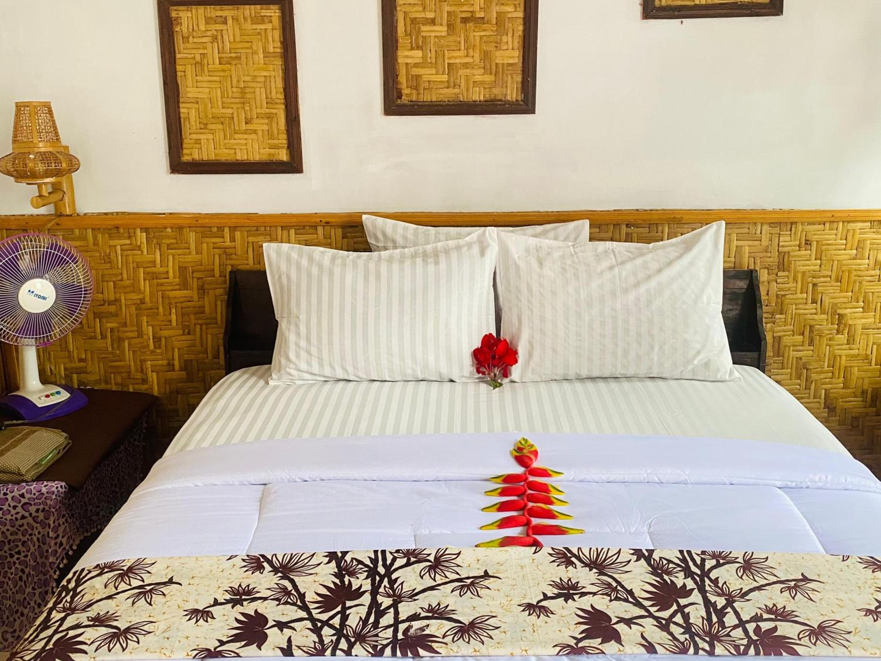 Standard Double Room - Photo 5