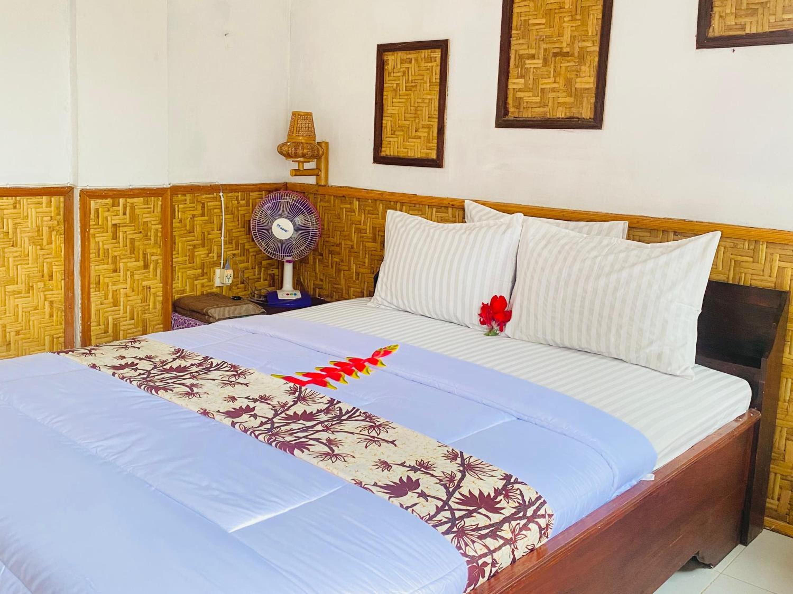 Standard Double Room - Photo 4