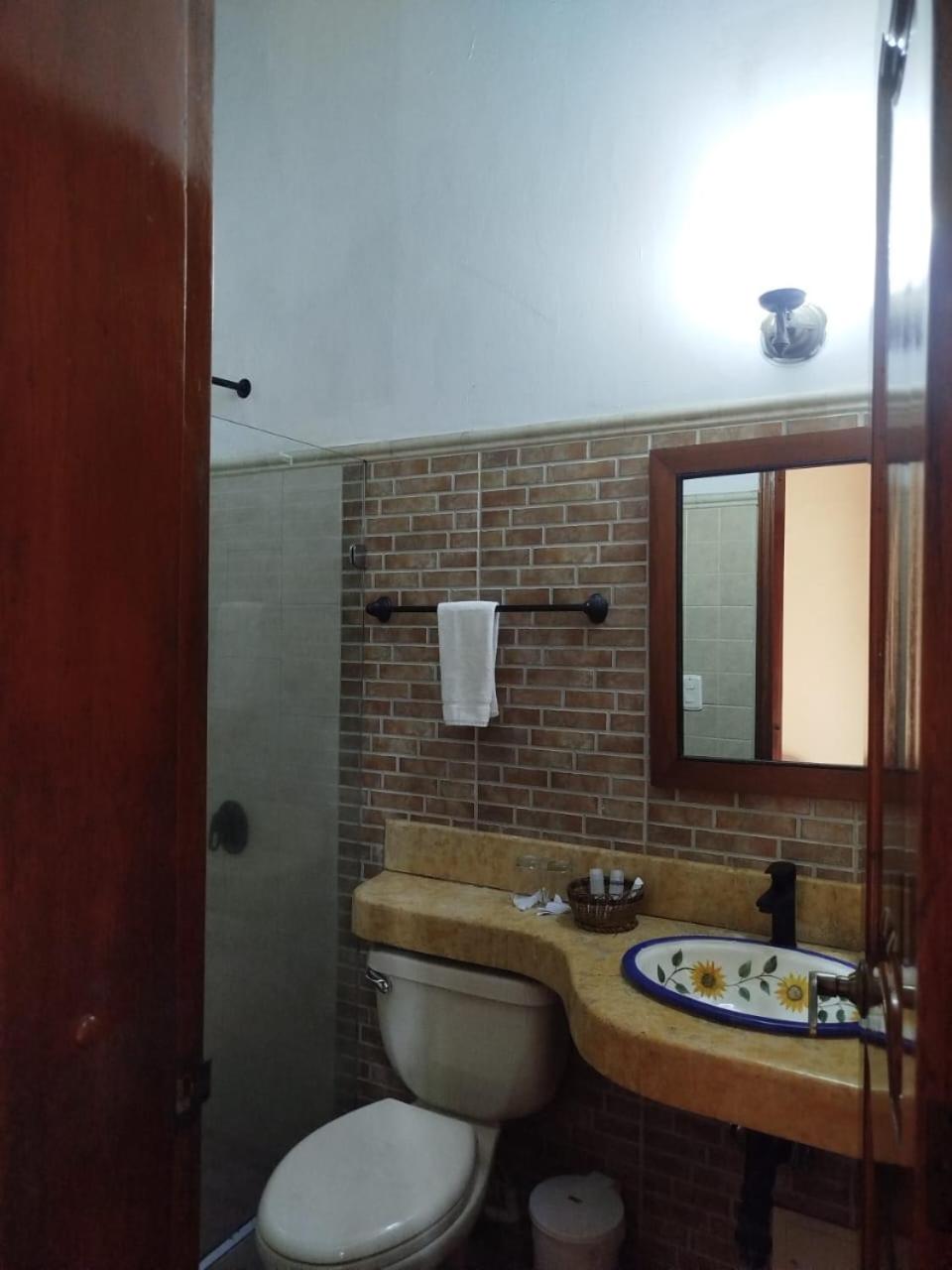 Standard Single Room photo 3