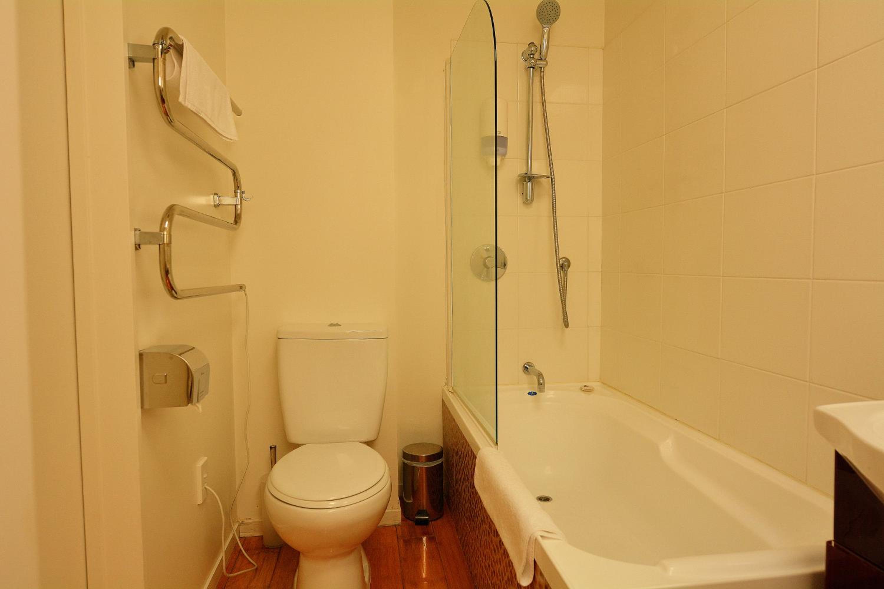 Studio Apartment photo 3