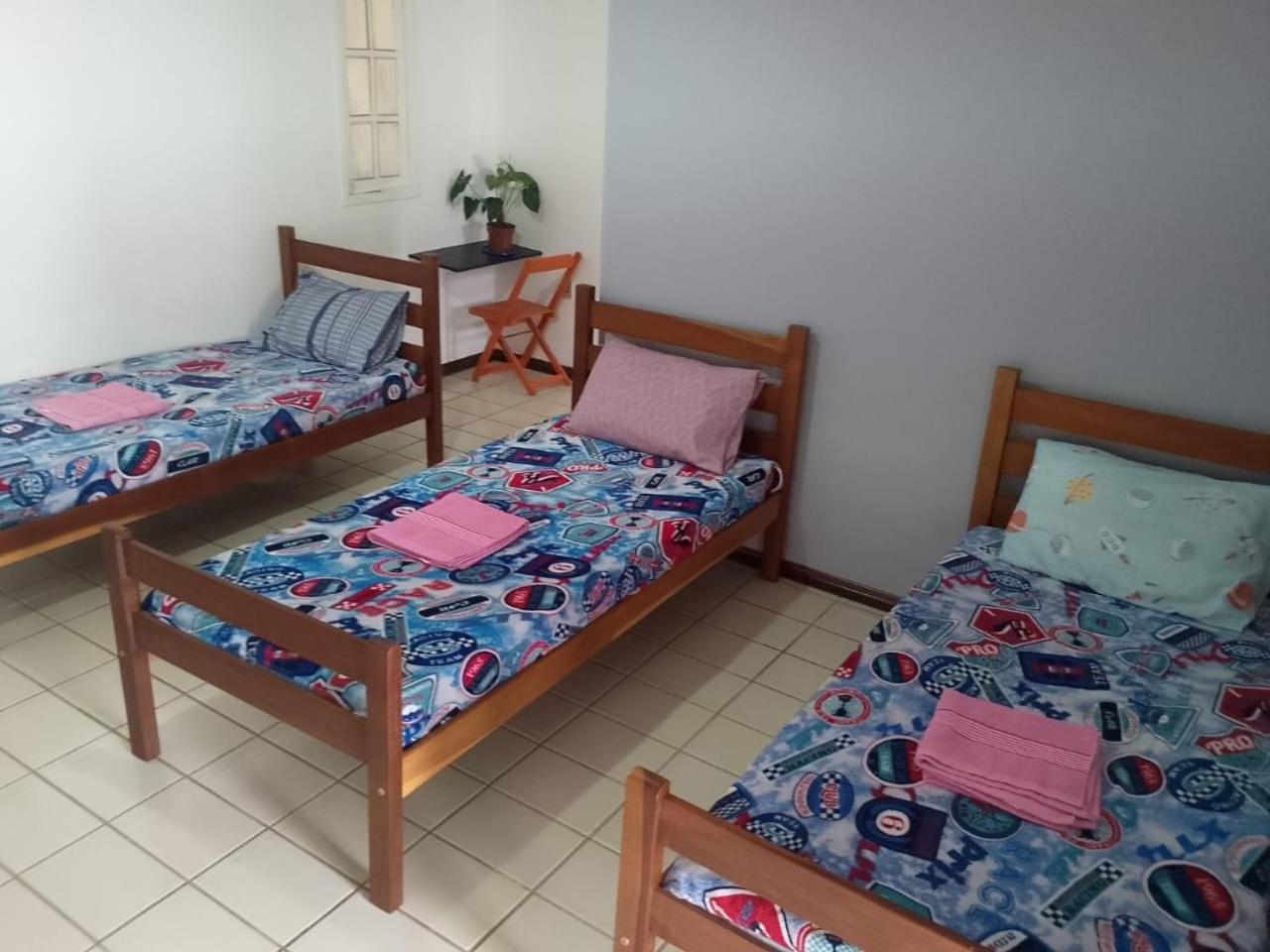 Economy Triple Room photo 3