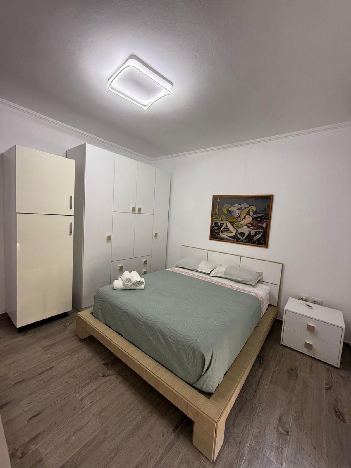 Basic Triple Room