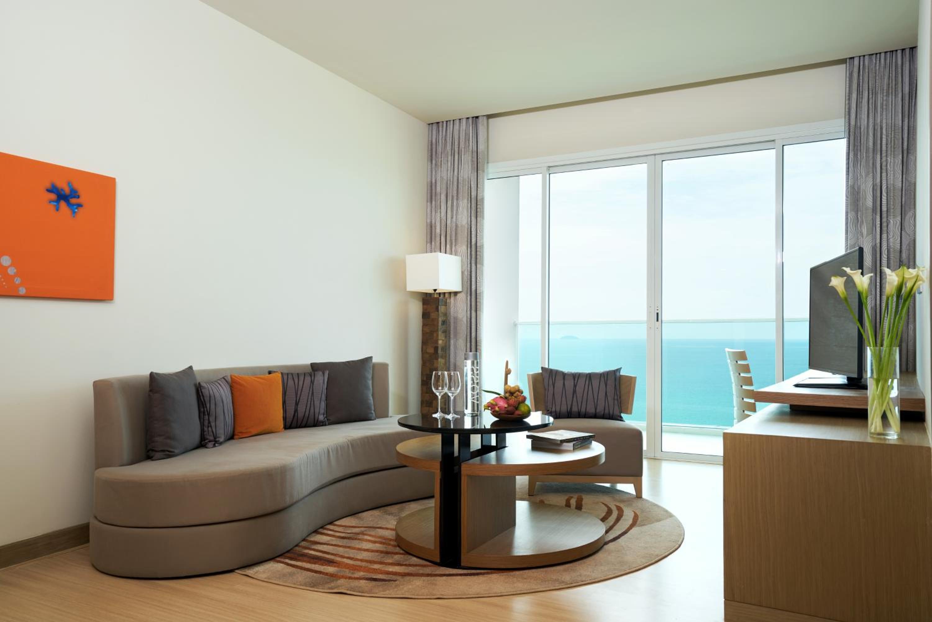 Executive Suite with Sea View - Photo 5