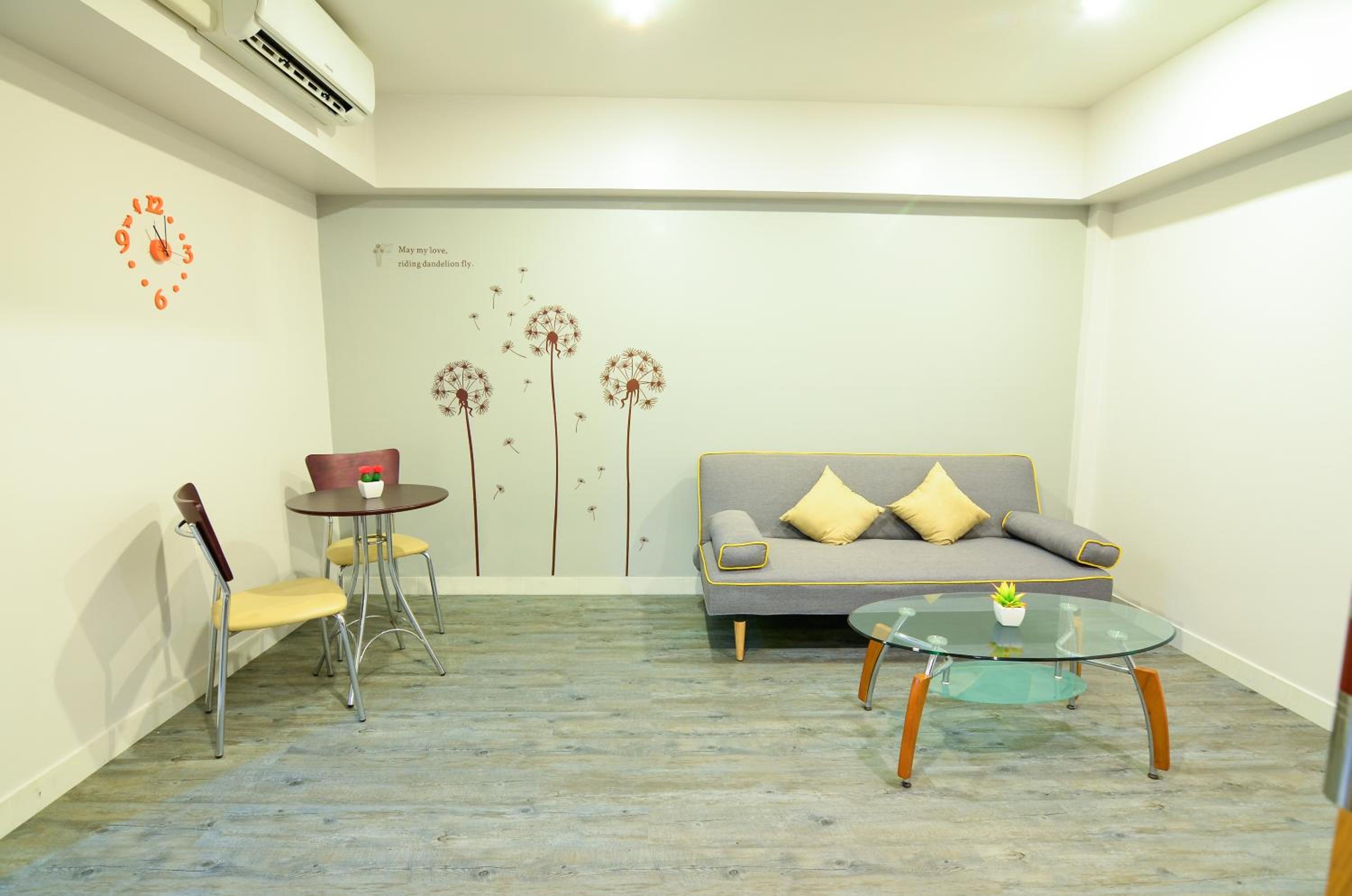 Suite photo 1