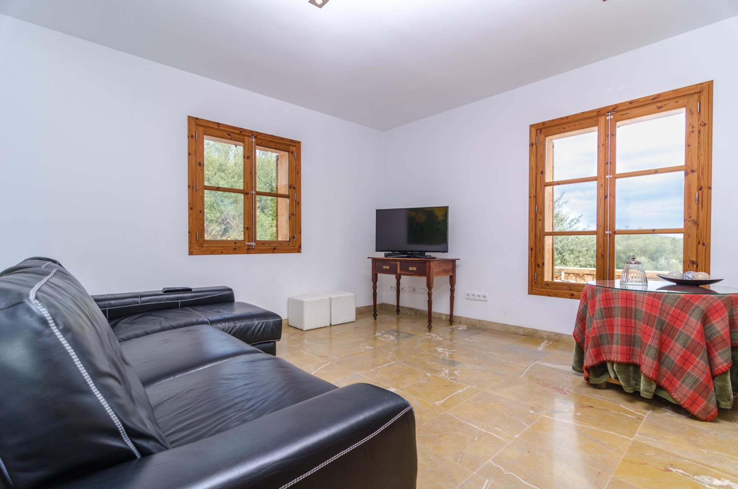Villa de Tres Habitaciones
